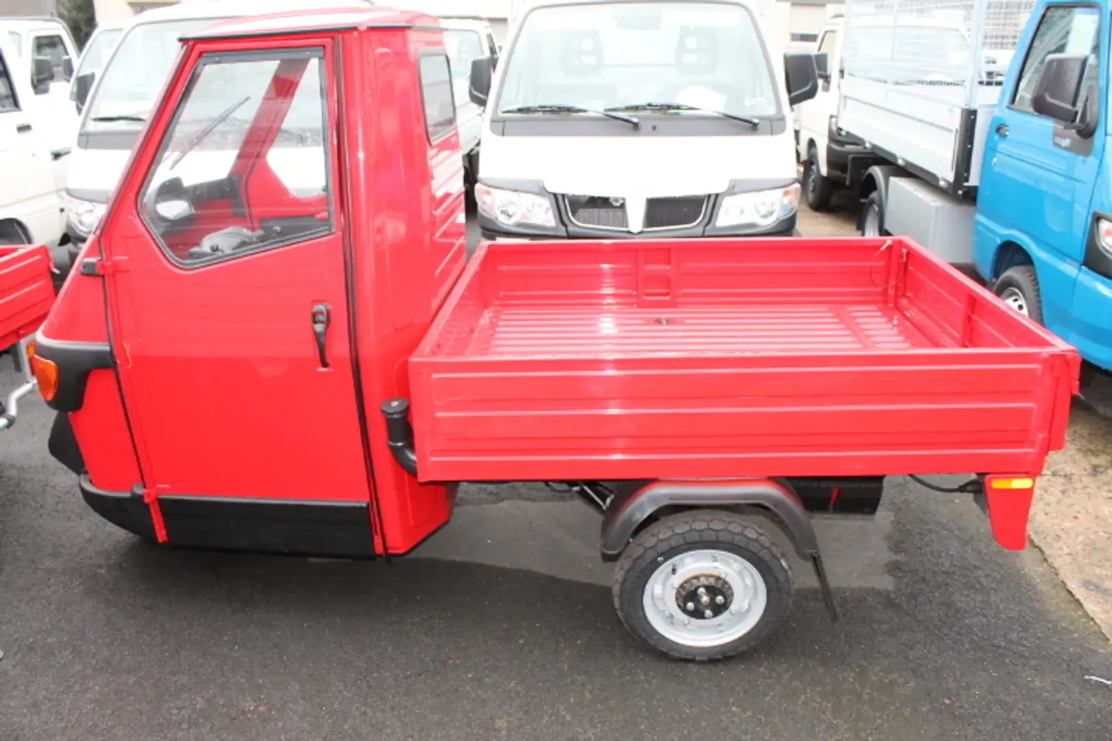 Piaggio Ape 50 Pritsche LED Grossauswahl SOFORT Rot - 2