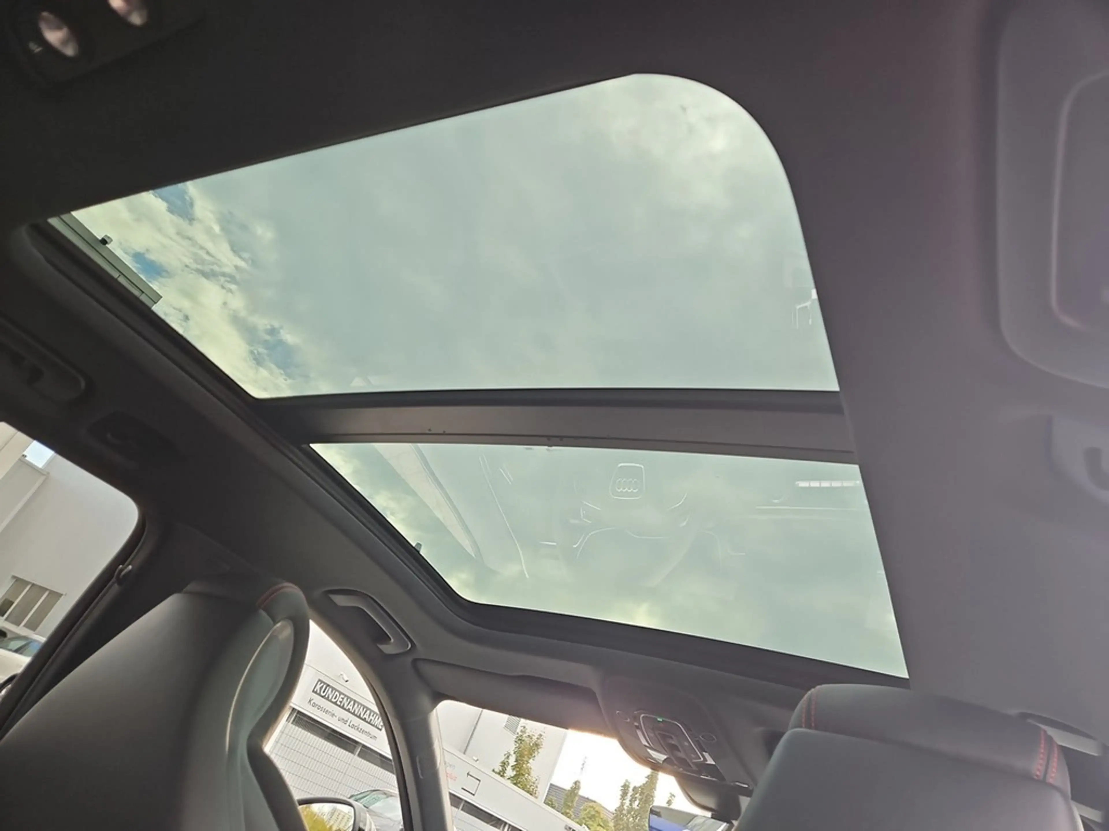 Audi RS4 RS 4 Avant TFSI quattro tiptronic *Pano*AHK* — photo 15