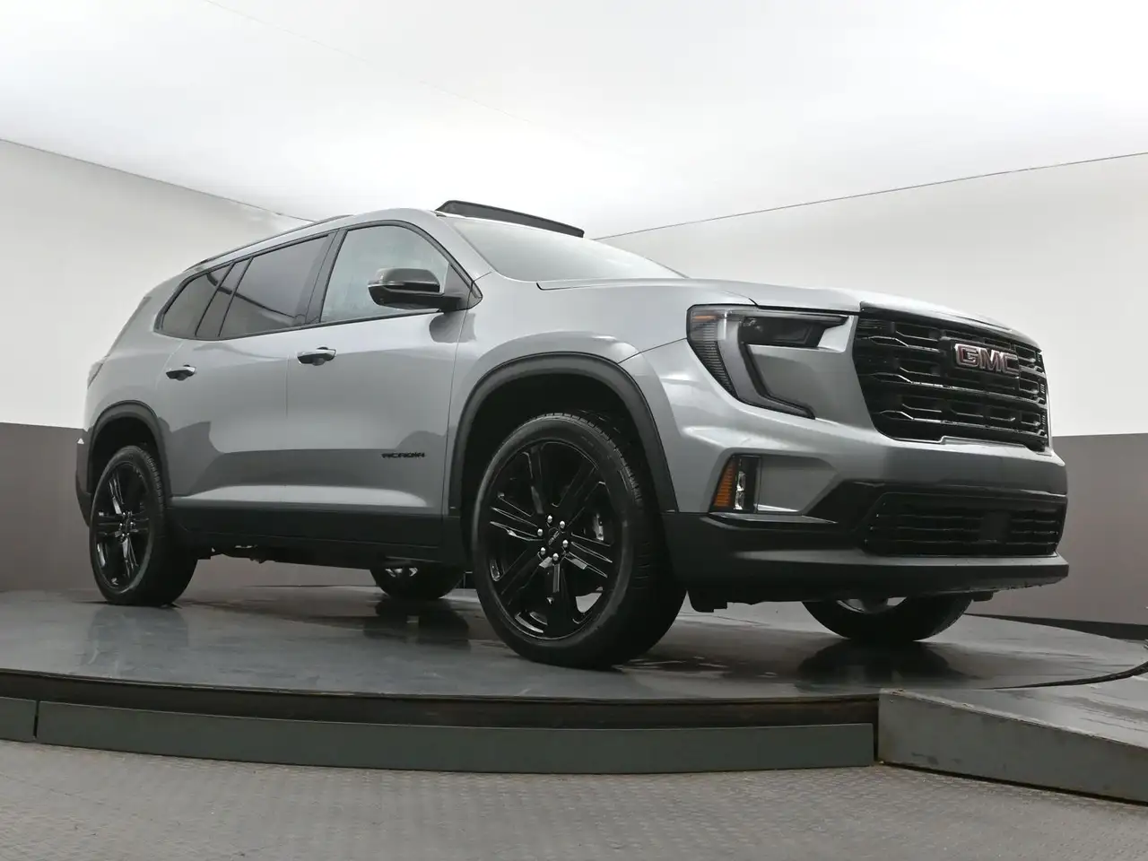 GMC Acadia снимка GMC Acadia