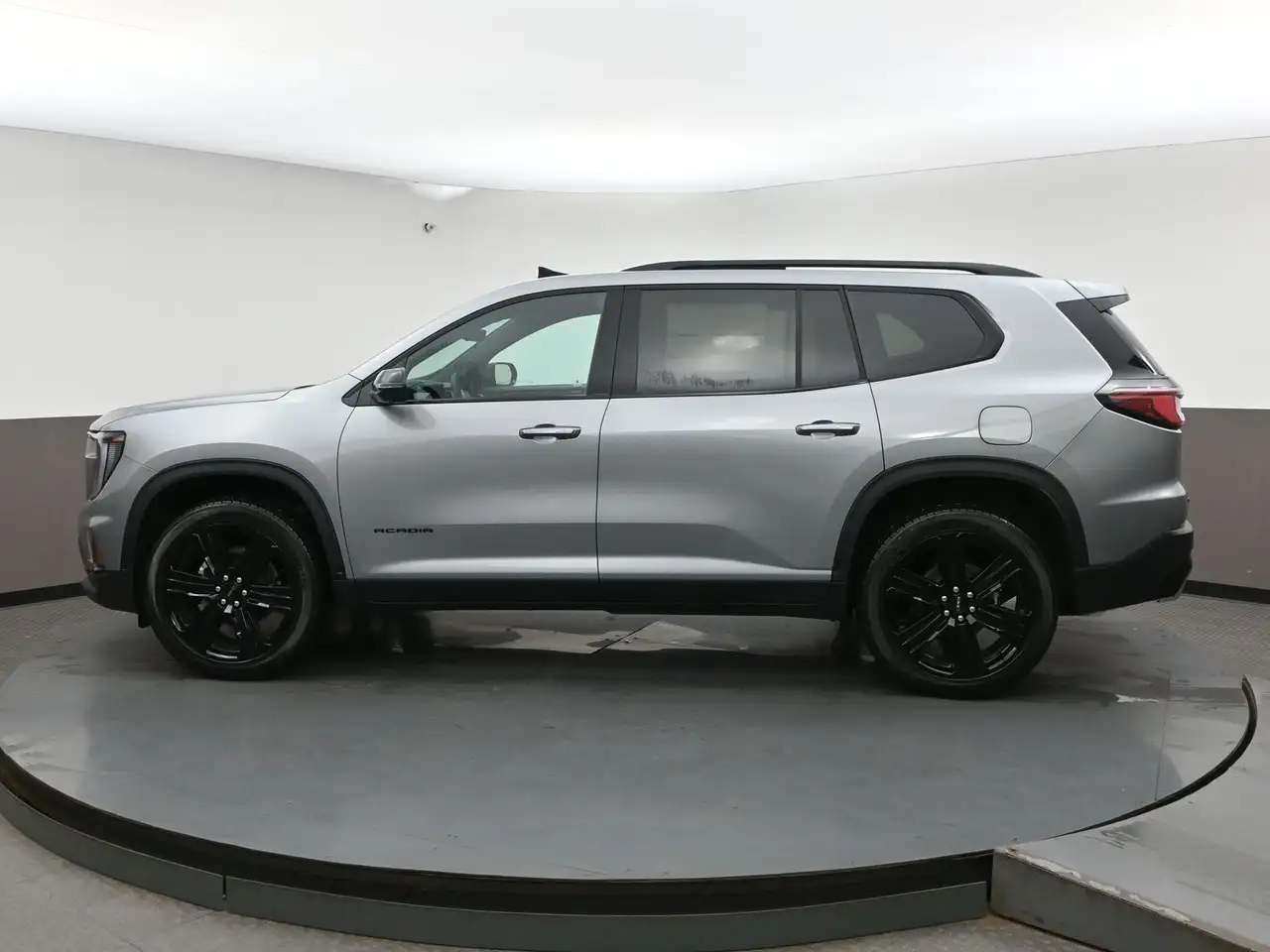 GMC Acadia снимка GMC Acadia