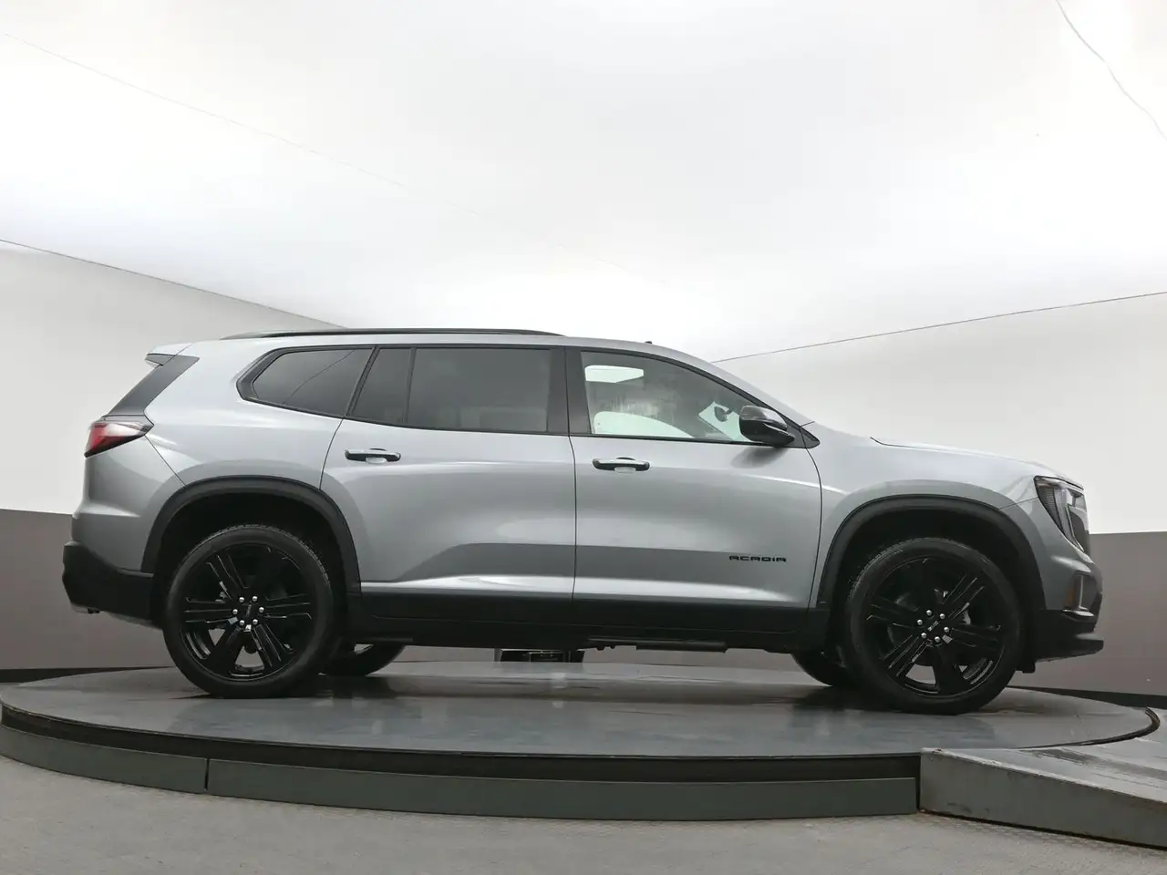 GMC Acadia снимка GMC Acadia