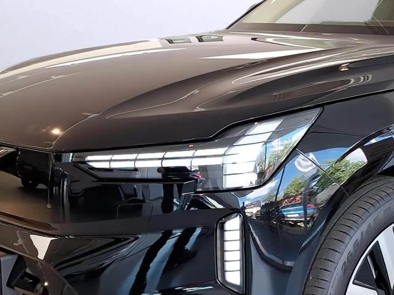Volvo EX90 2026