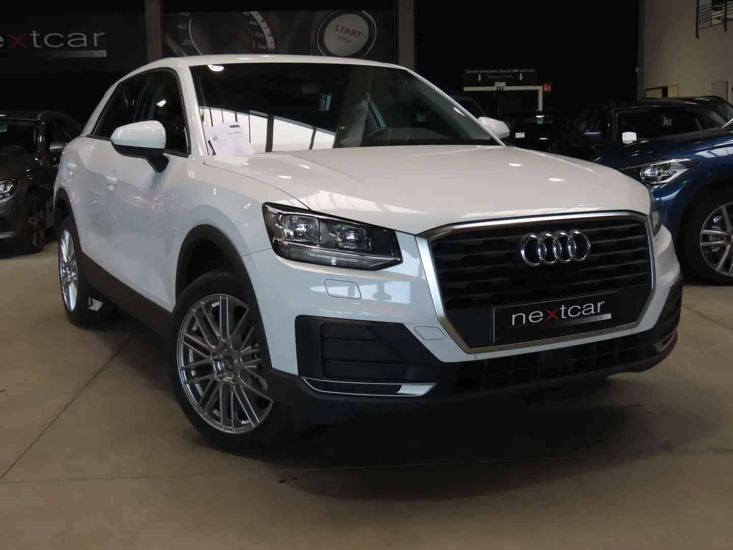 Audi Q2 30TFSI Design *NAVI-PARKING AR-CRUISE* Blanc - 2