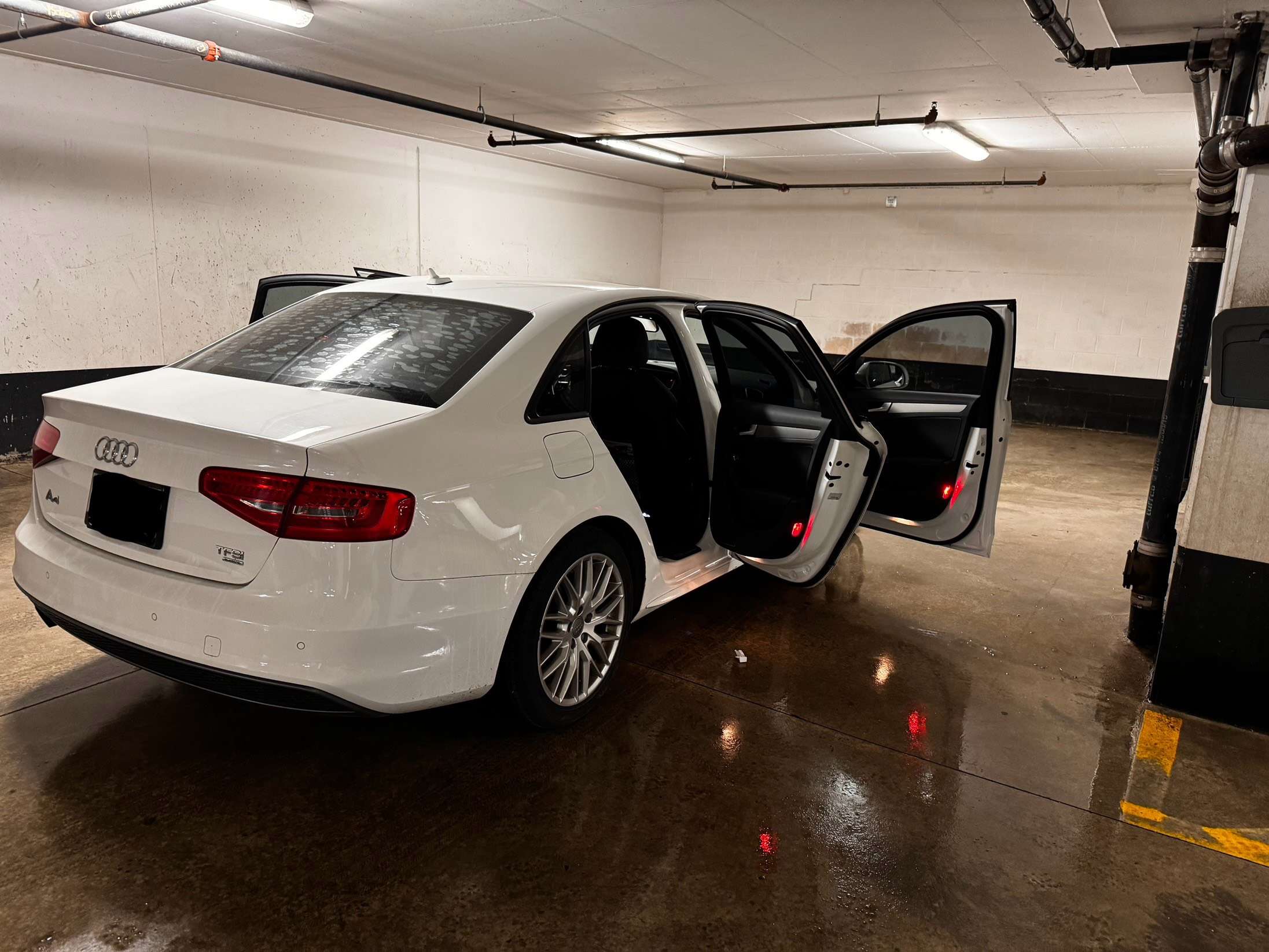 2015 Audi A4 S-Line Komfort plus thumb 6
