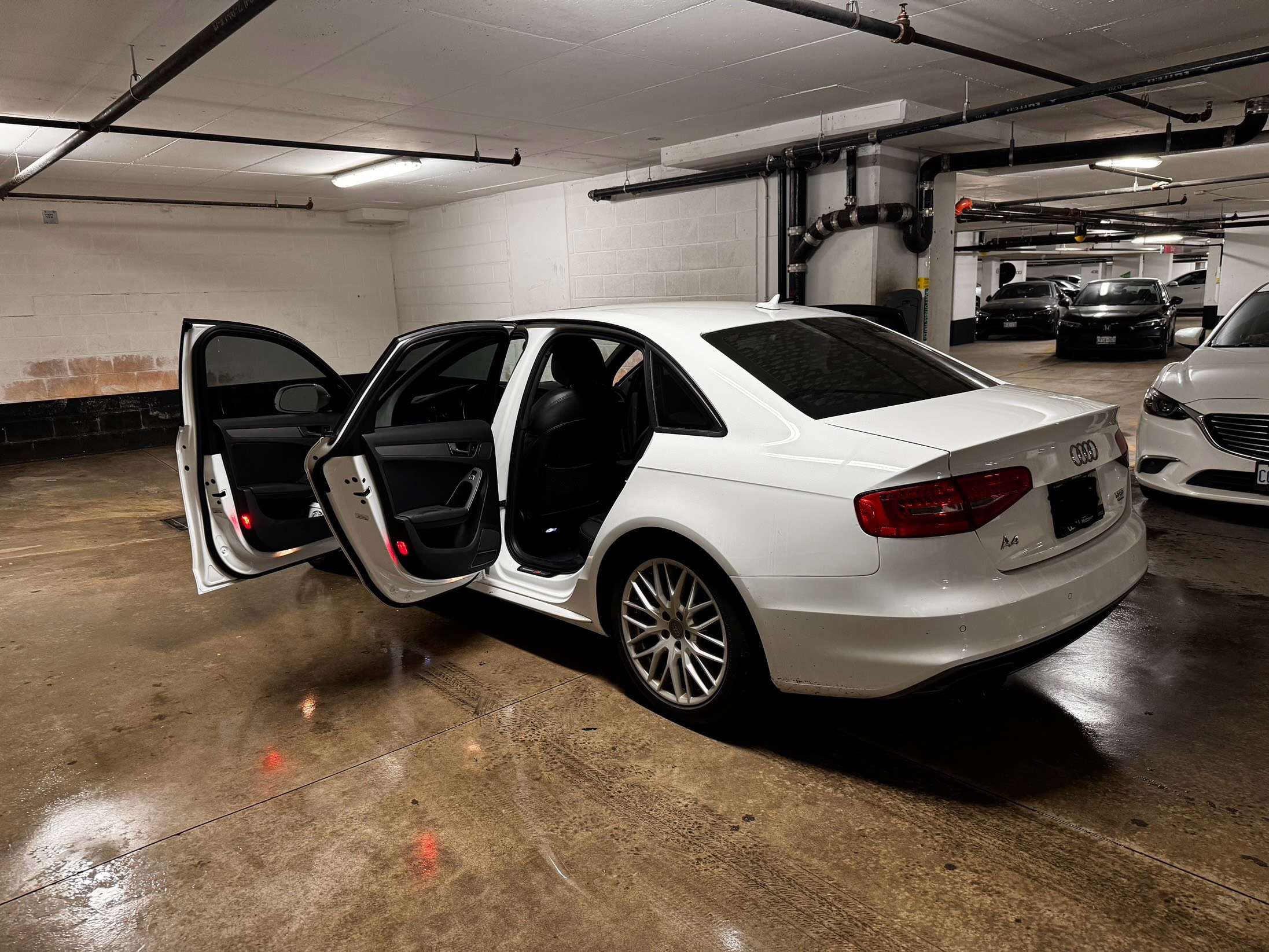 2015 Audi A4 S-Line Komfort plus alt 2