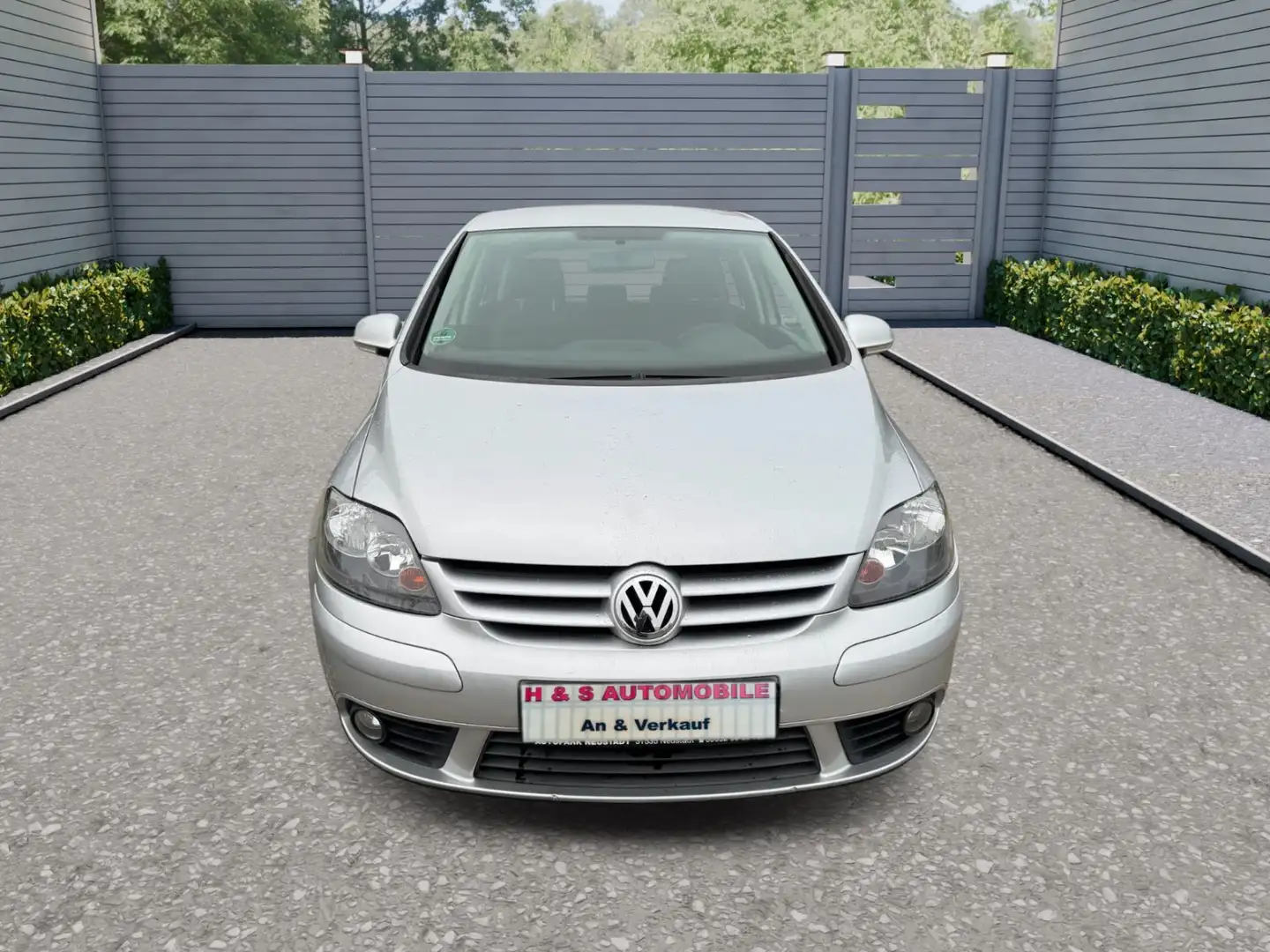 Volkswagen Golf Plus 1.6 FSI Comfortline Grau - 2