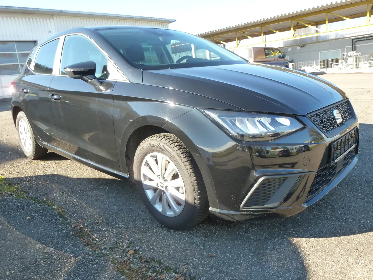 SEAT Ibiza Style Schwarz - 1