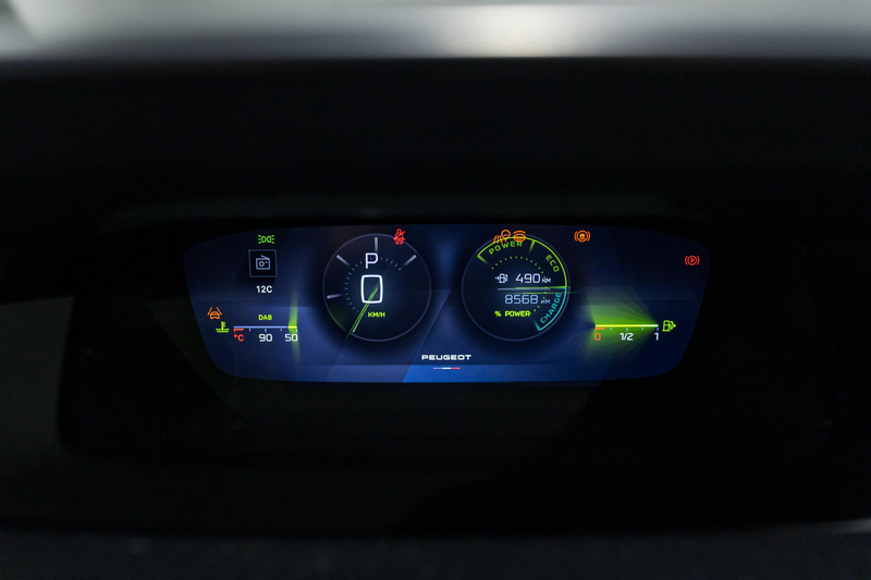 Peugeot 408 1.2 HYBRID 100 e-DSC6 GT — photo 12