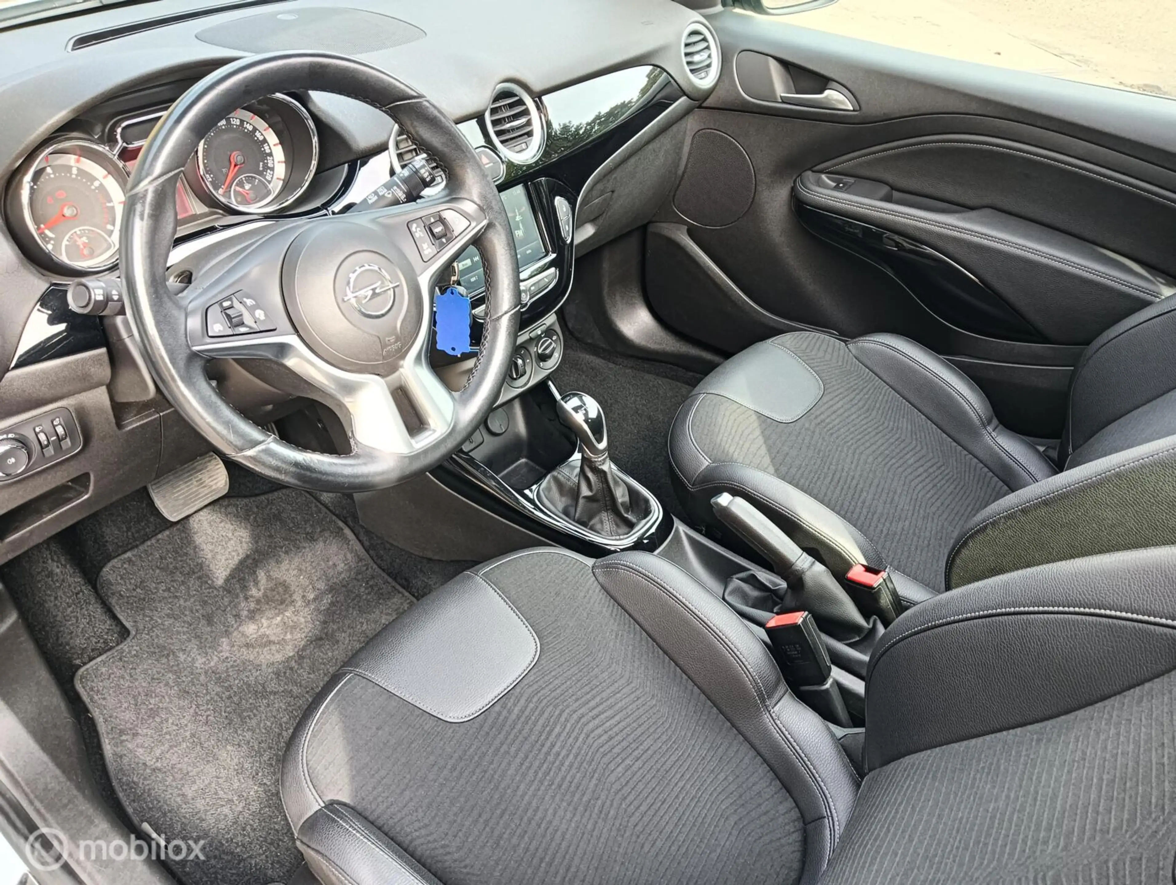 Opel Adam 1.4 automaat cabrio-top/all season banden — photo 12