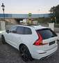 Volvo XC60 XC60 B5 R-Design AWD Geartronic Weiß - thumbnail 3