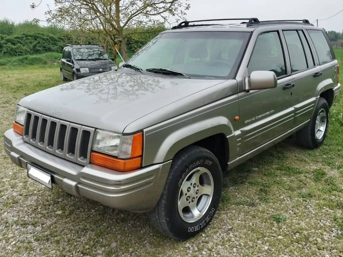 Jeep Grand Cherokee 2.5 td - Limited Szary - 2