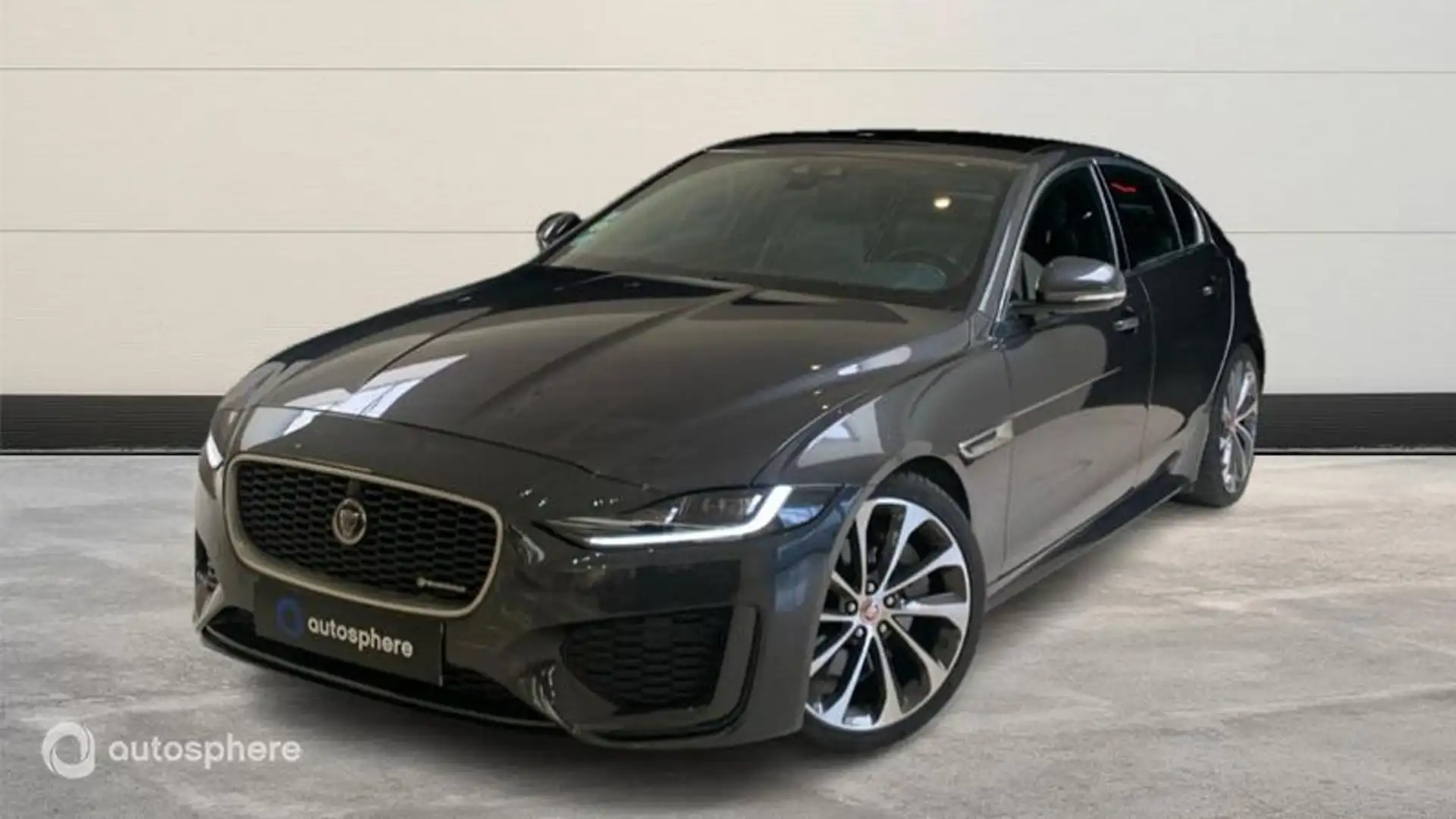 Jaguar XE D180 R-Dynamic HSE BVA8 - 1