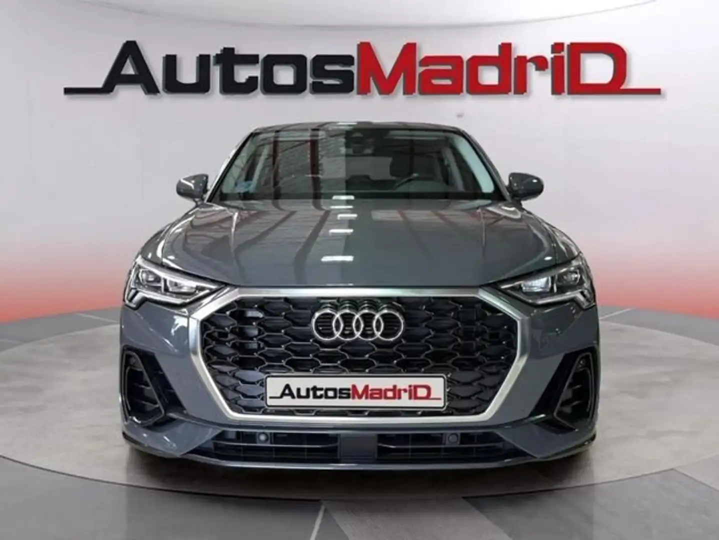Audi Q3 35 TDI Advanced S tronic 110kW Gris - 2