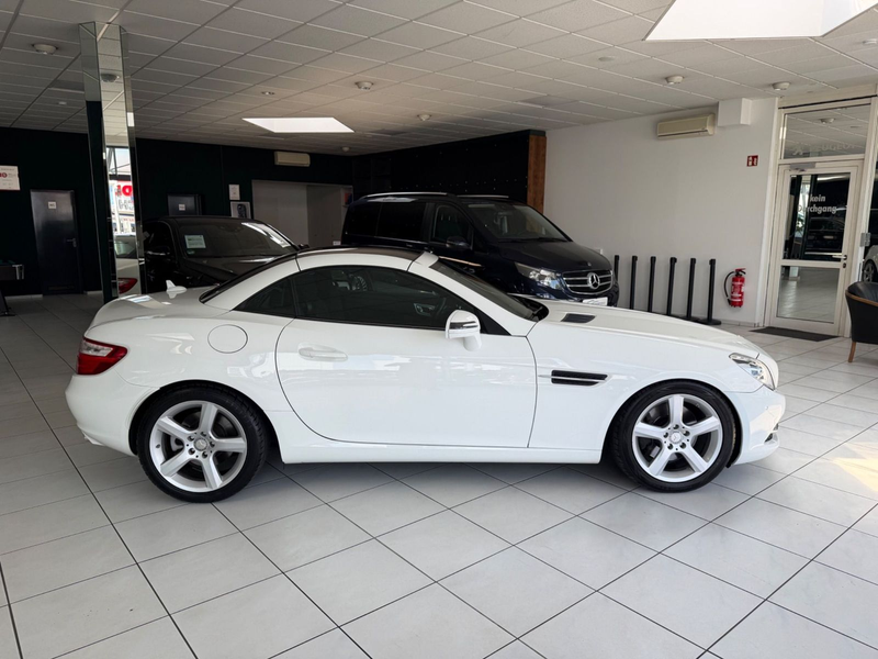 Mercedes-Benz SLK 250 CDI COMAND ILS  PDC XENON PANO DISTRONIC — photo 4