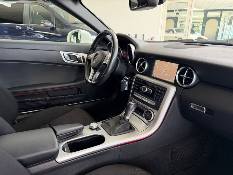 Mercedes-Benz SLK 250 CDI COMAND ILS  PDC XENON PANO DISTRONIC — photo 14
