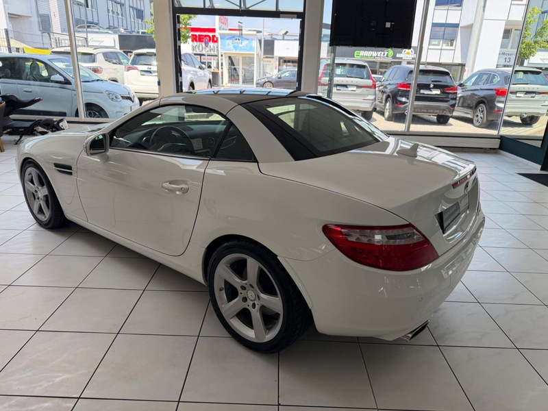 Mercedes-Benz SLK 250 CDI COMAND ILS  PDC XENON PANO DISTRONIC — photo 7
