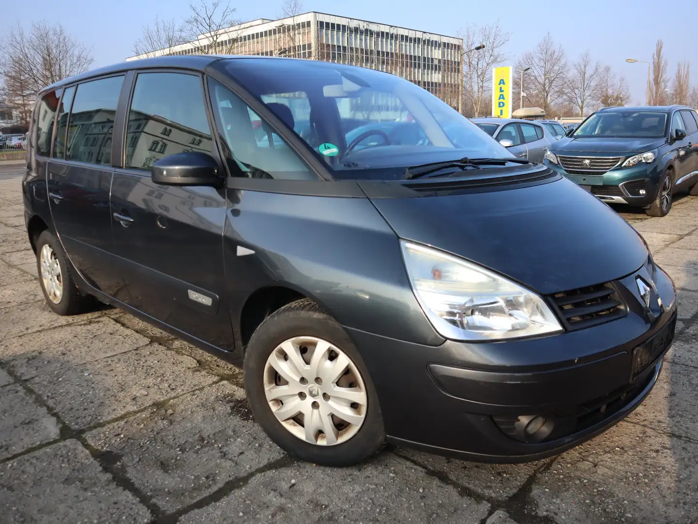 Renault Espace 1.9 dCi Authentique Černá - 1