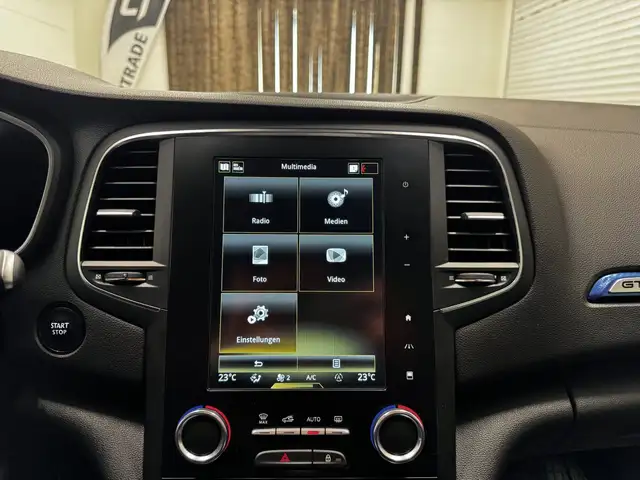 Renault Megane view 23