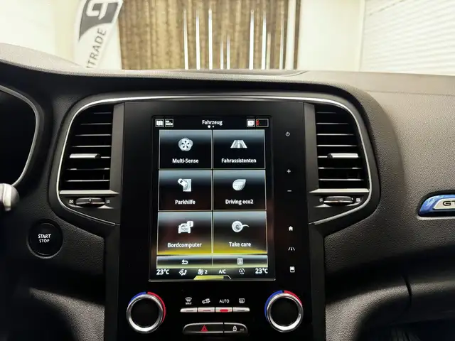 Renault Megane view 27