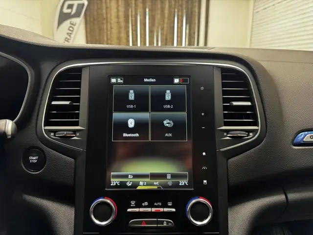 Renault Megane view 24