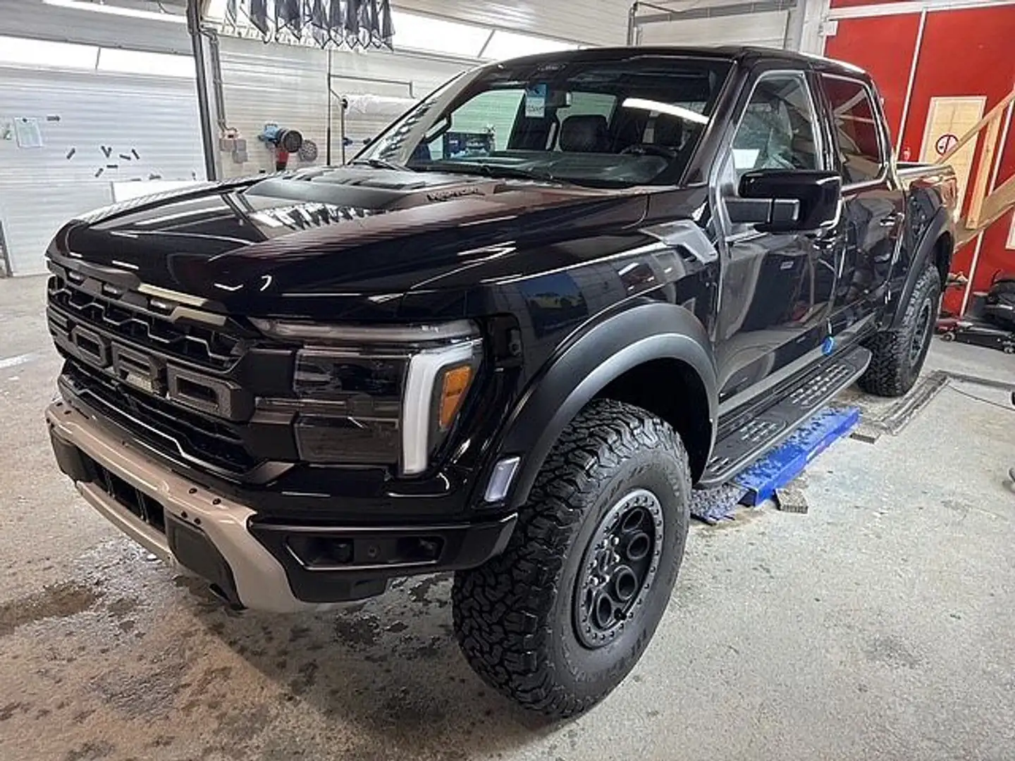 Ford F 150 F150 Raptor,37, MY 2025, Vorlauf 3,5 V6, Raptor Noir - 1