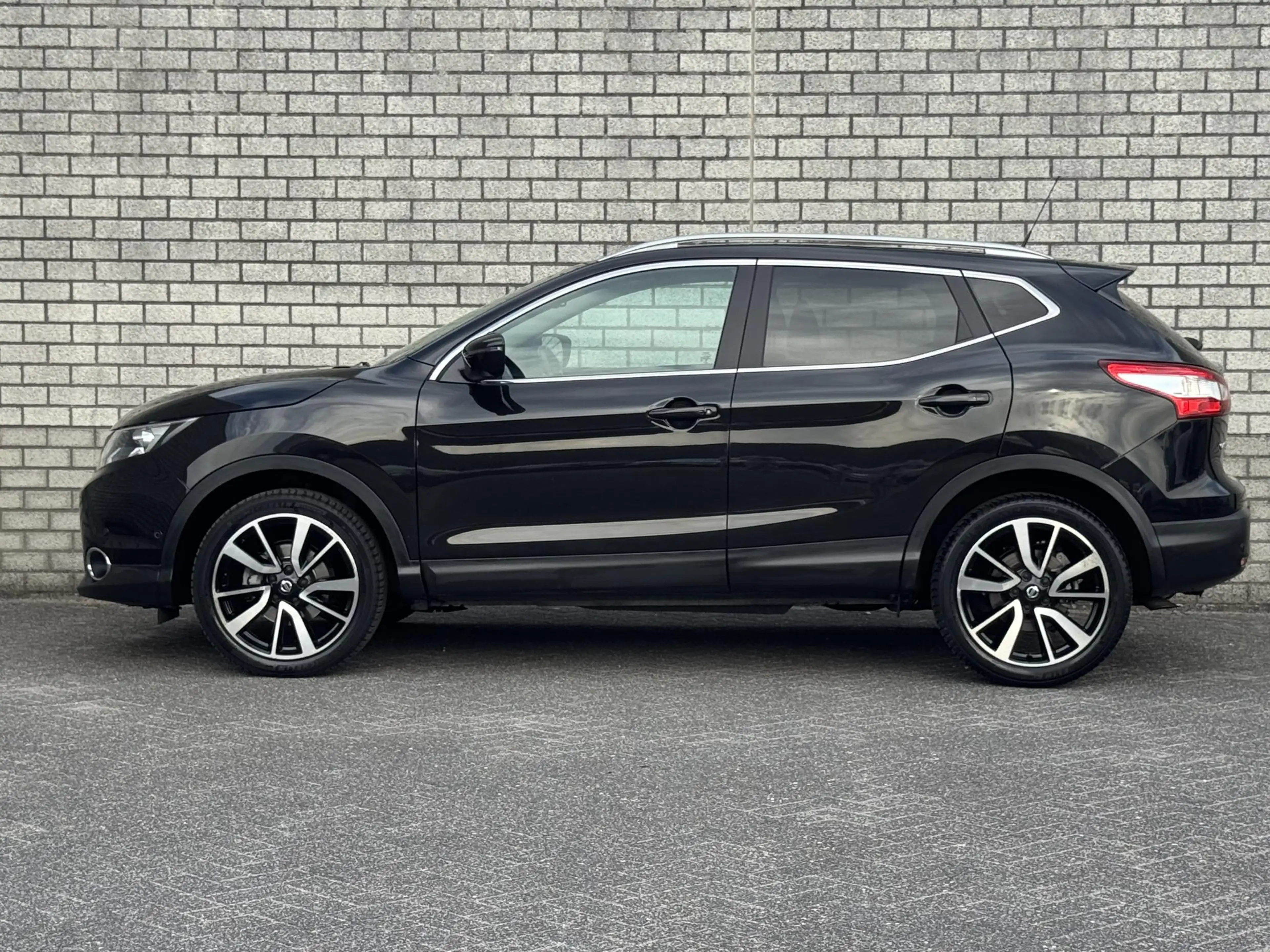 Nissan Qashqai 1.2 Tekna | Trekhaak | Panoramadak | Leder | 360° — photo 19