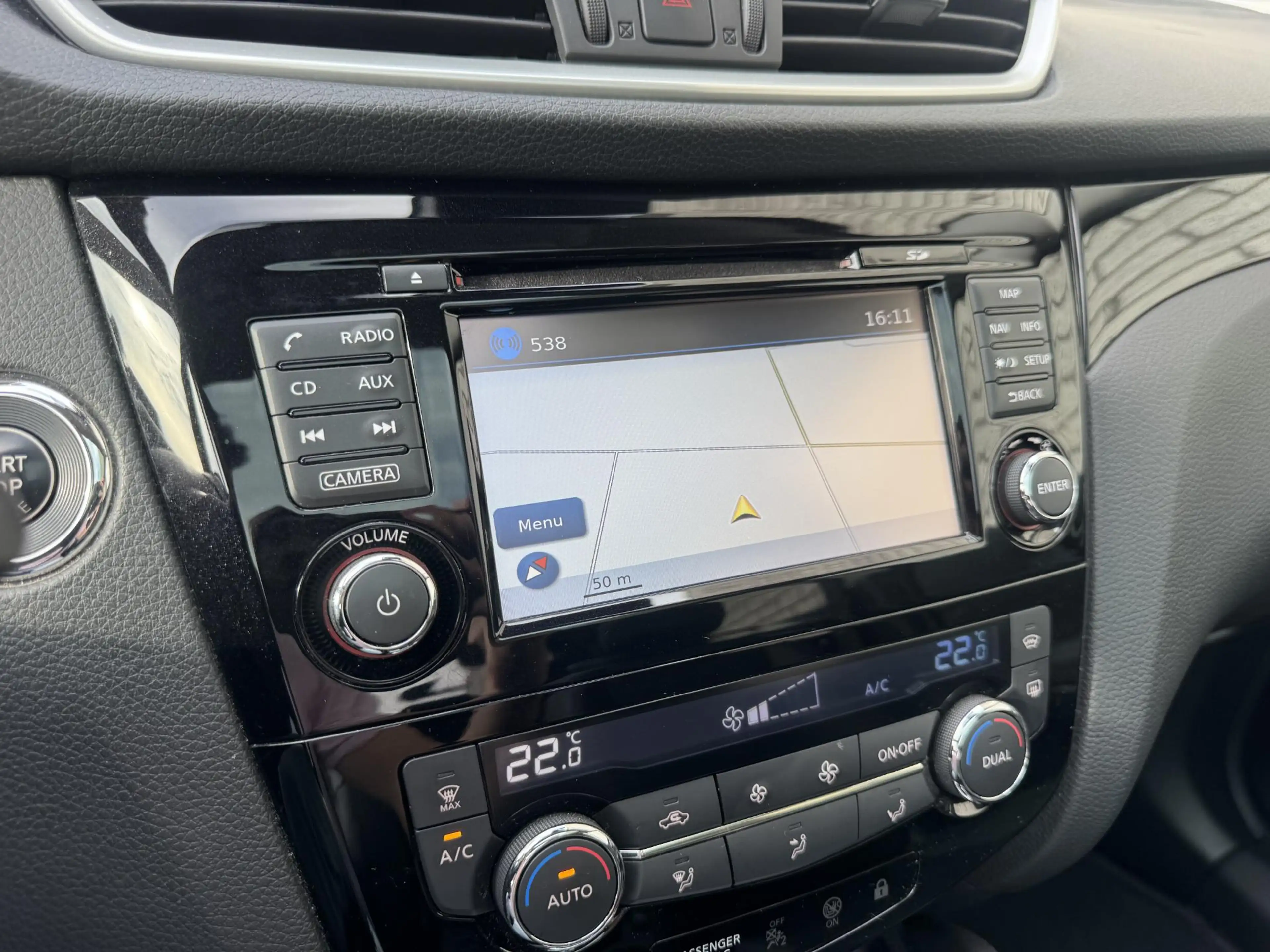 Nissan Qashqai 1.2 Tekna | Trekhaak | Panoramadak | Leder | 360° — photo 12