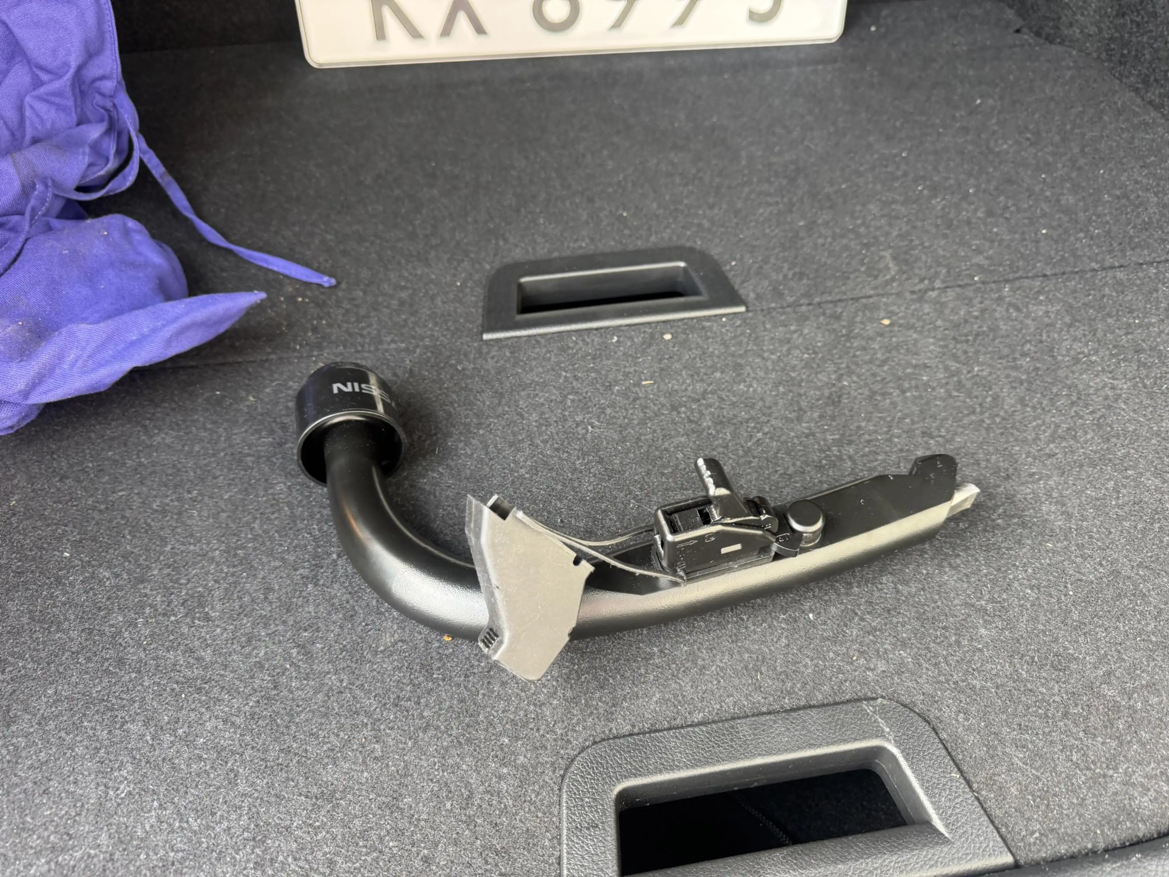 Nissan Qashqai 1.2 Tekna | Trekhaak | Panoramadak | Leder | 360° — photo 17