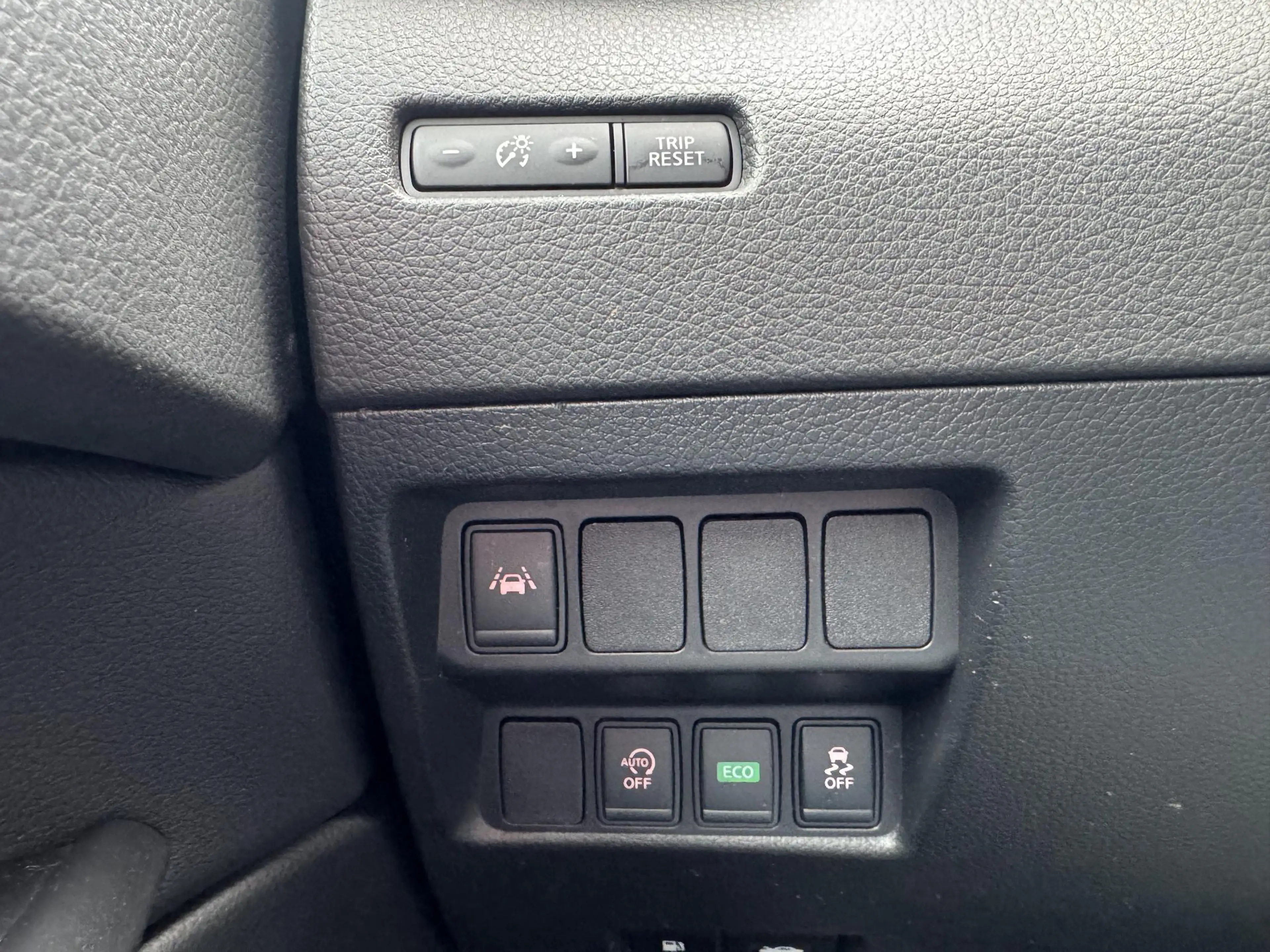 Nissan Qashqai 1.2 Tekna | Trekhaak | Panoramadak | Leder | 360° — photo 41