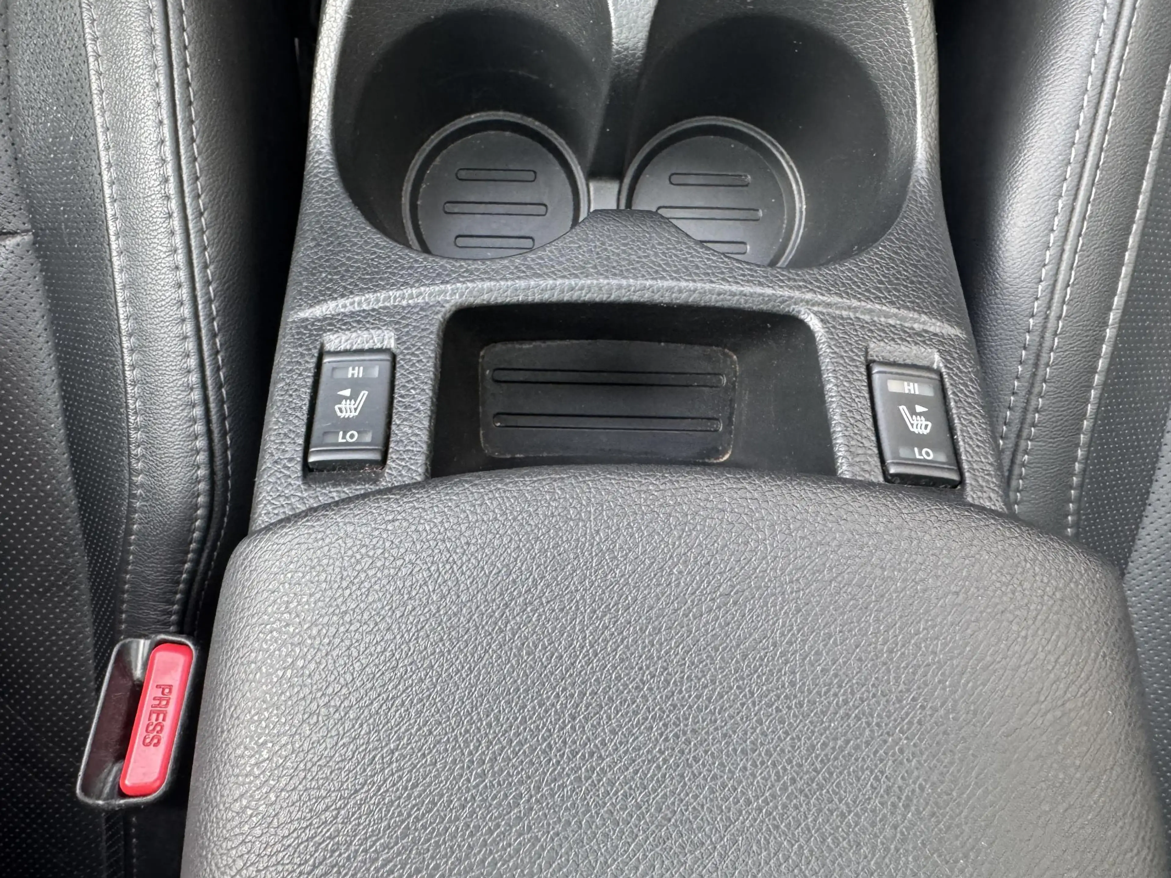 Nissan Qashqai 1.2 Tekna | Trekhaak | Panoramadak | Leder | 360° — photo 8