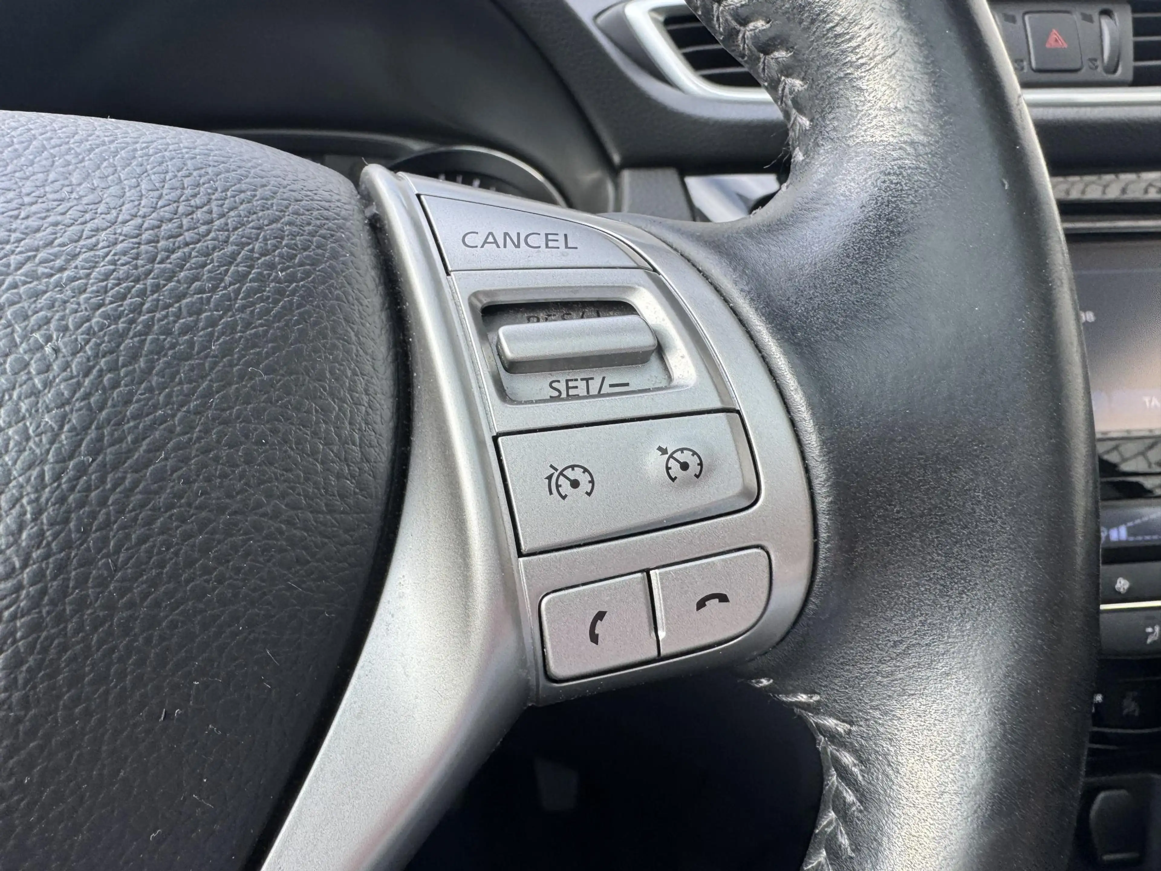 Nissan Qashqai 1.2 Tekna | Trekhaak | Panoramadak | Leder | 360° — photo 25