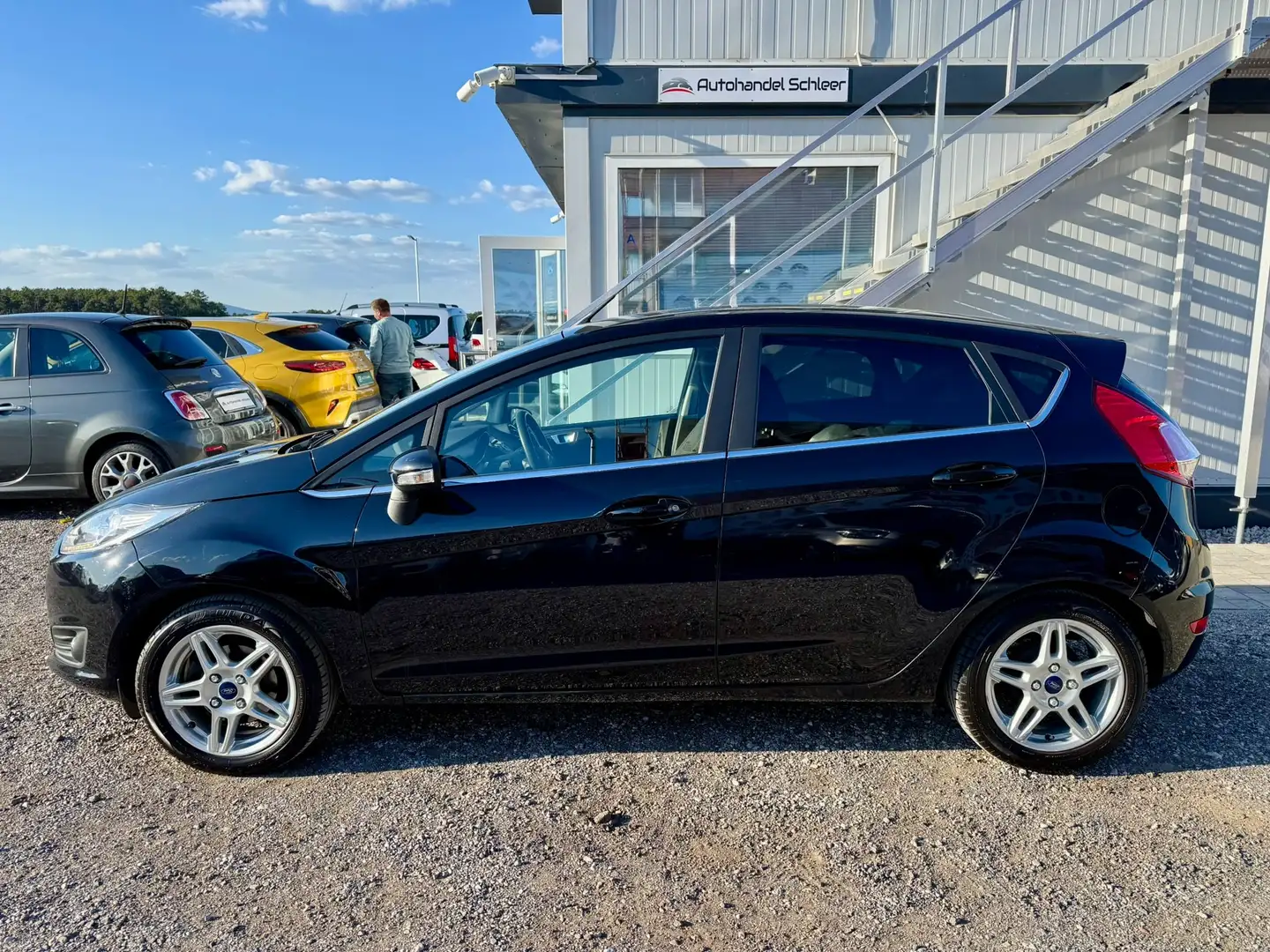 Ford Fiesta Titanium Schwarz - 2