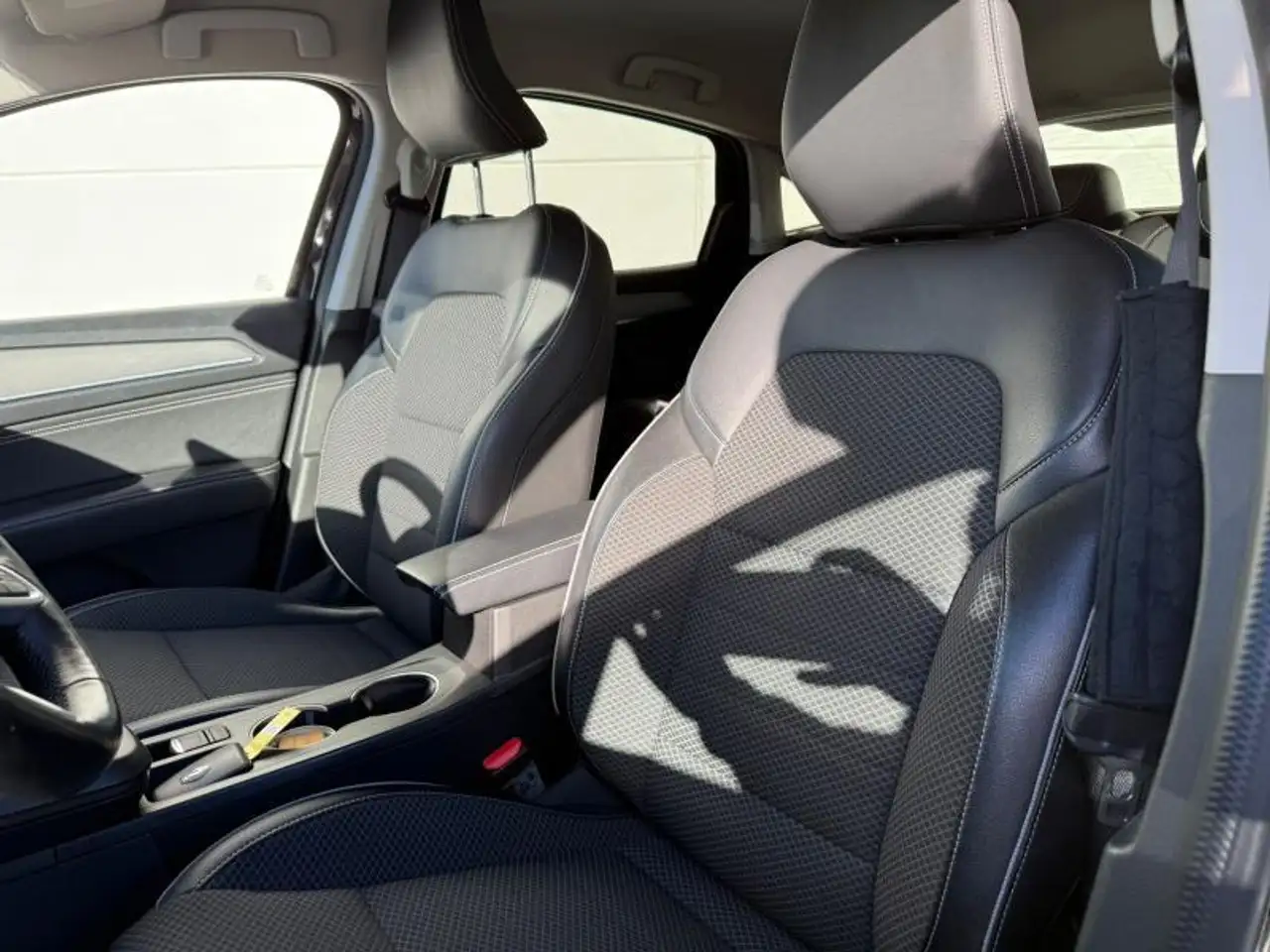 Renault Arkana Intens E-tech Full Hybrid 10