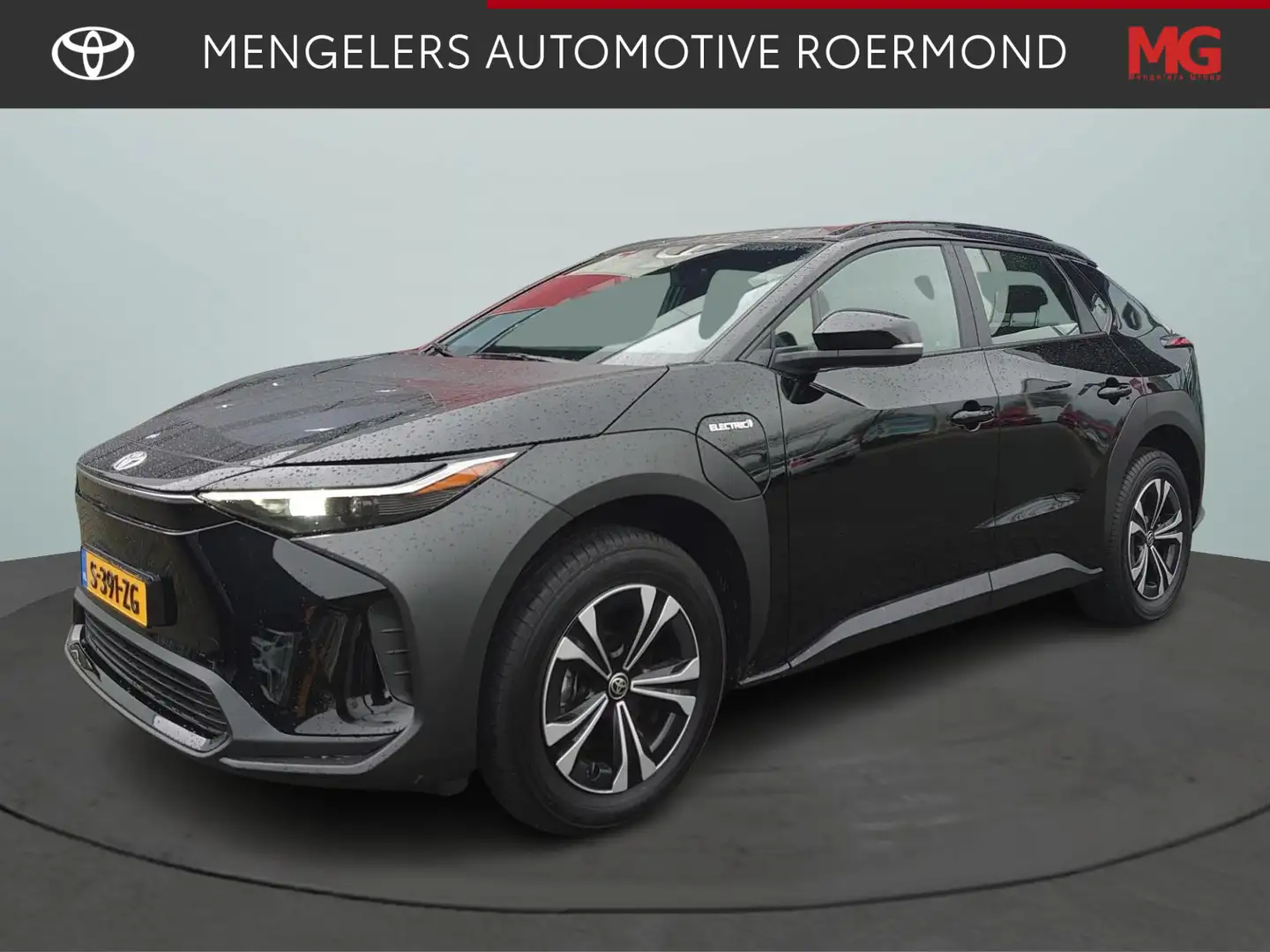 Toyota bZ4X Active 71 kWh | 3-fase laden Fekete - 1