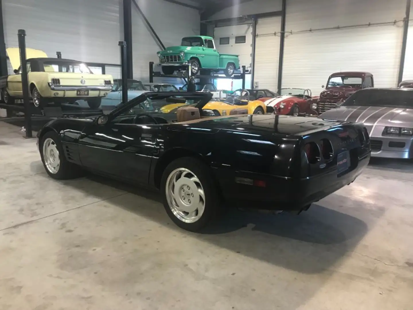 Chevrolet Corvette CORVETTE C4 CABRIOLET Чёрный - 2