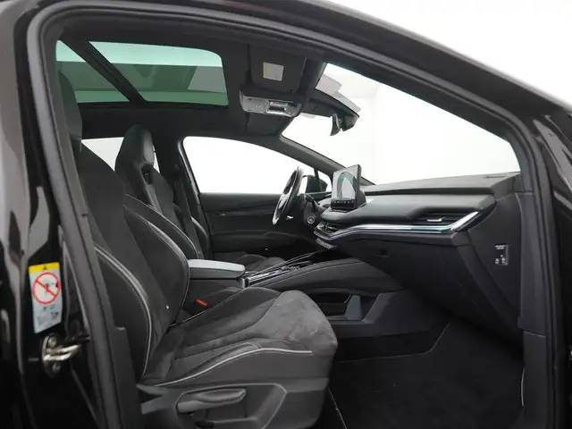 Skoda Enyaq view 3