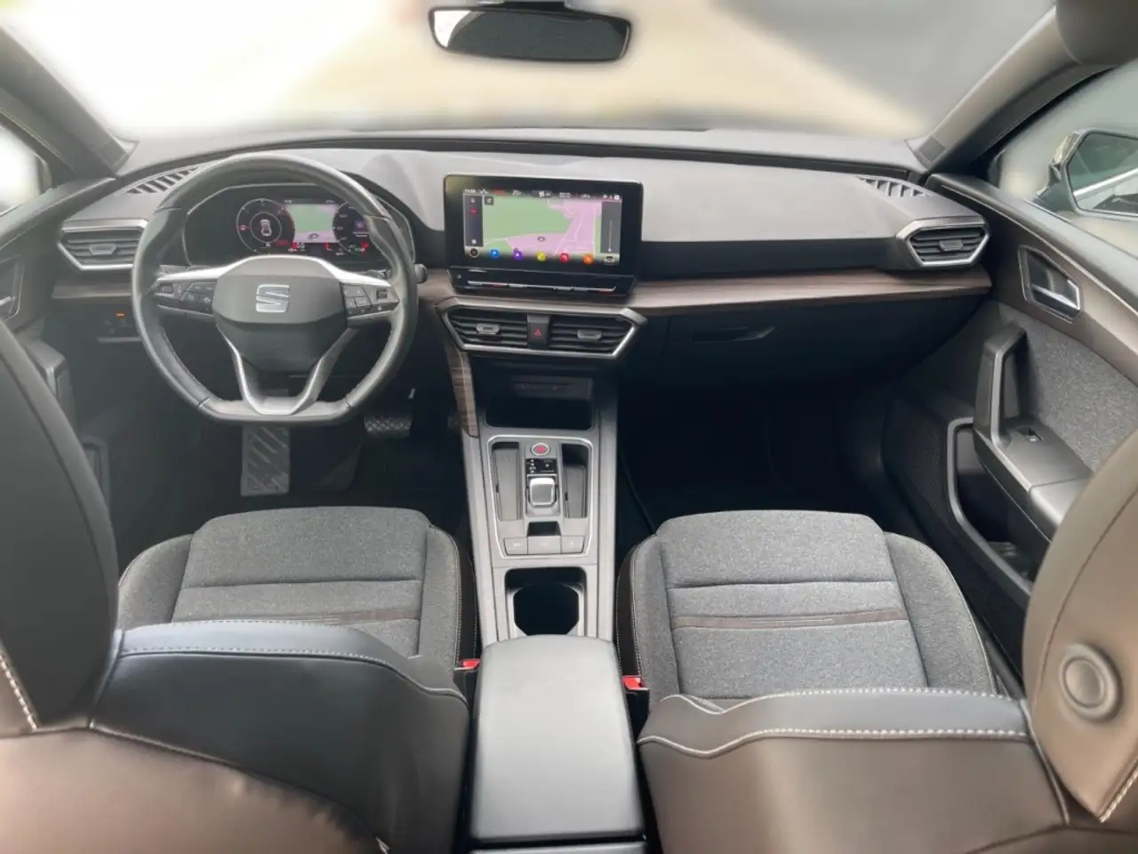 SEAT Leon 1.4 e-Hybrid Xcellence DSG PDCv+h Rückfahrkamera S, миниатюра 10