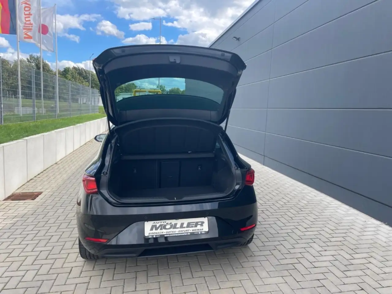 SEAT Leon 1.4 e-Hybrid Xcellence DSG PDCv+h Rückfahrkamera S, миниатюра 12