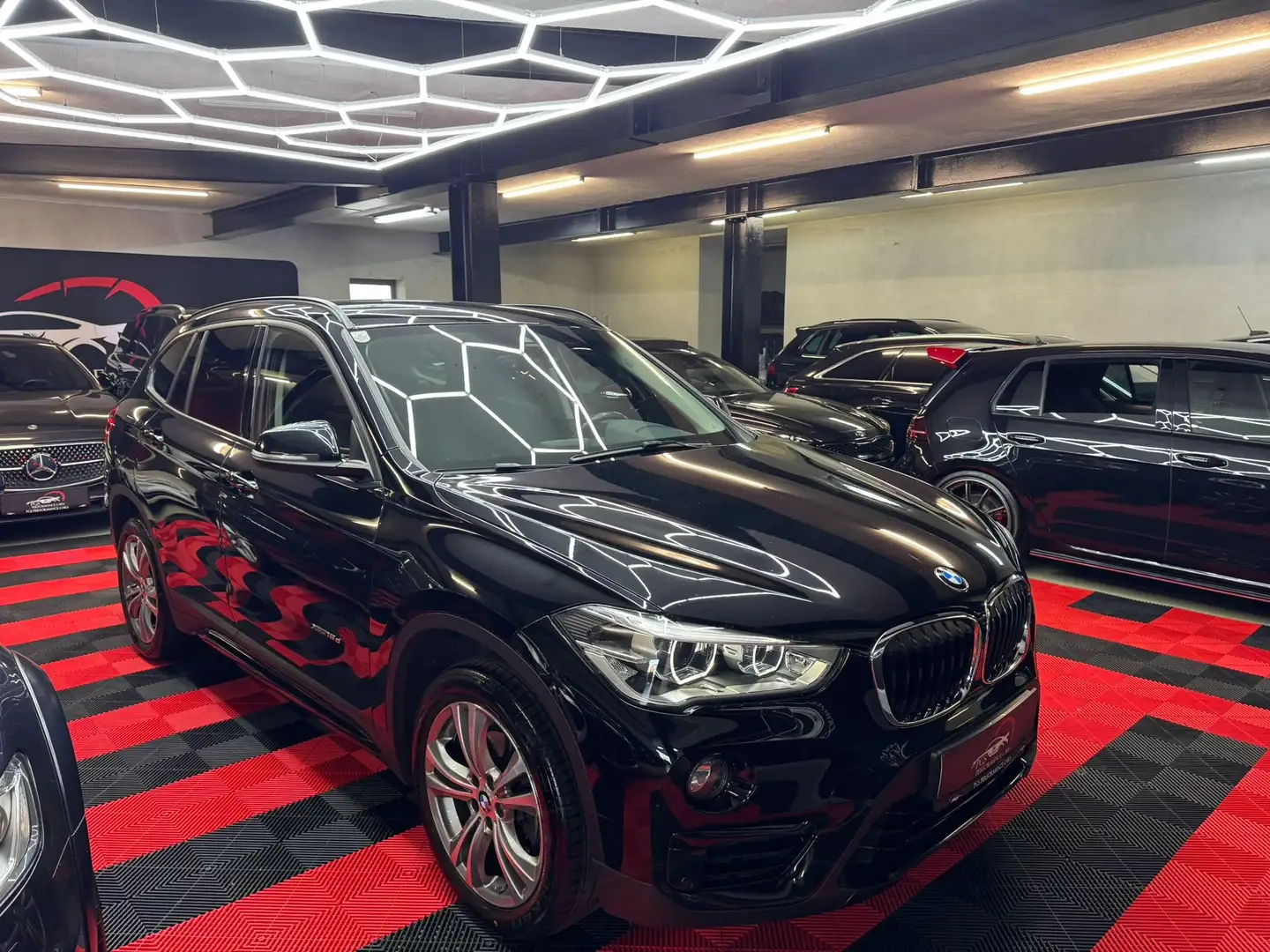 BMW X1 xDrive 18 d Sport Line KAMERA Nero - 1