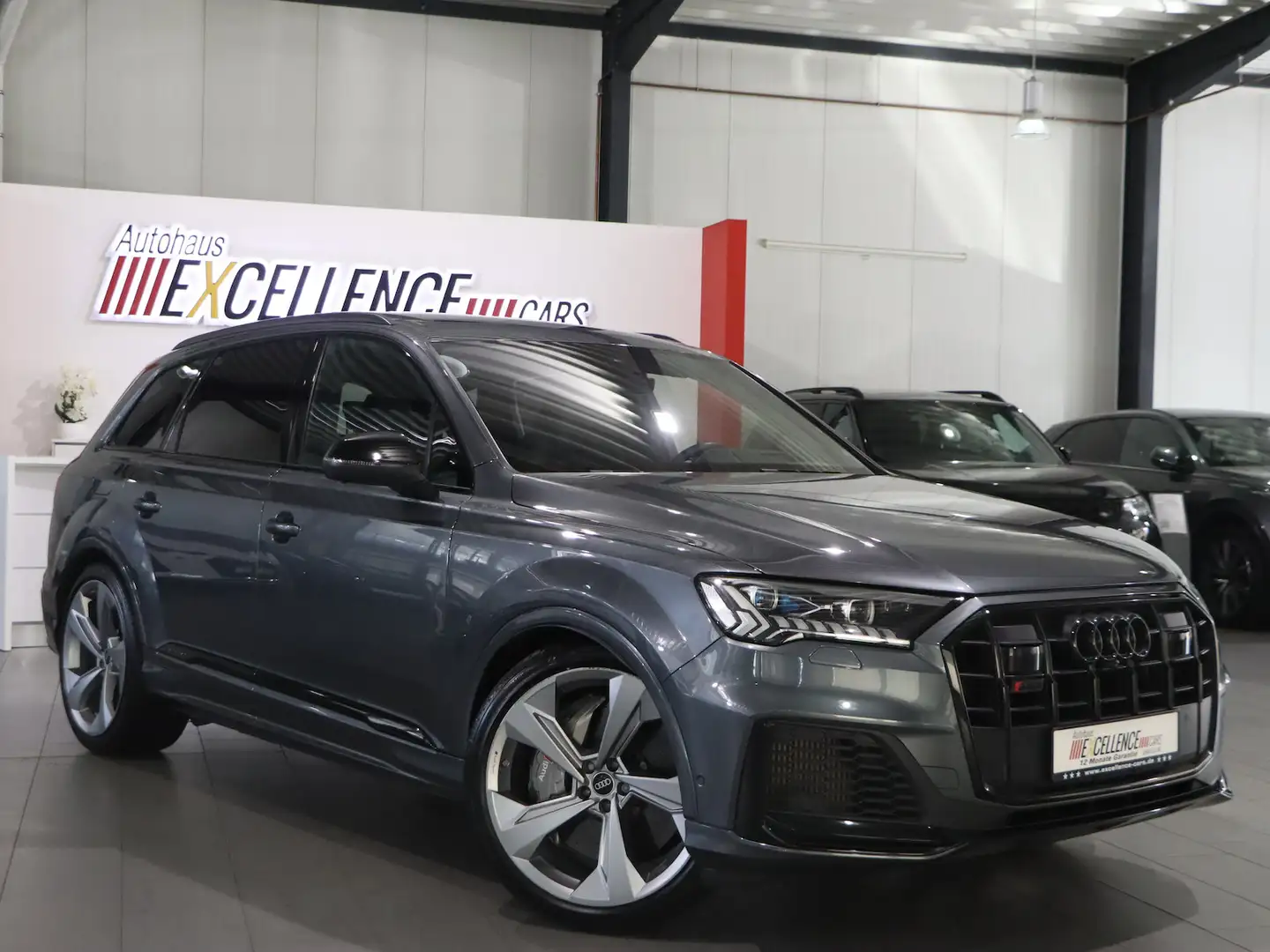 Audi SQ7 4.0 TFSI Q S-LINE COMPETITION-PLUS BLACK Grau - 2