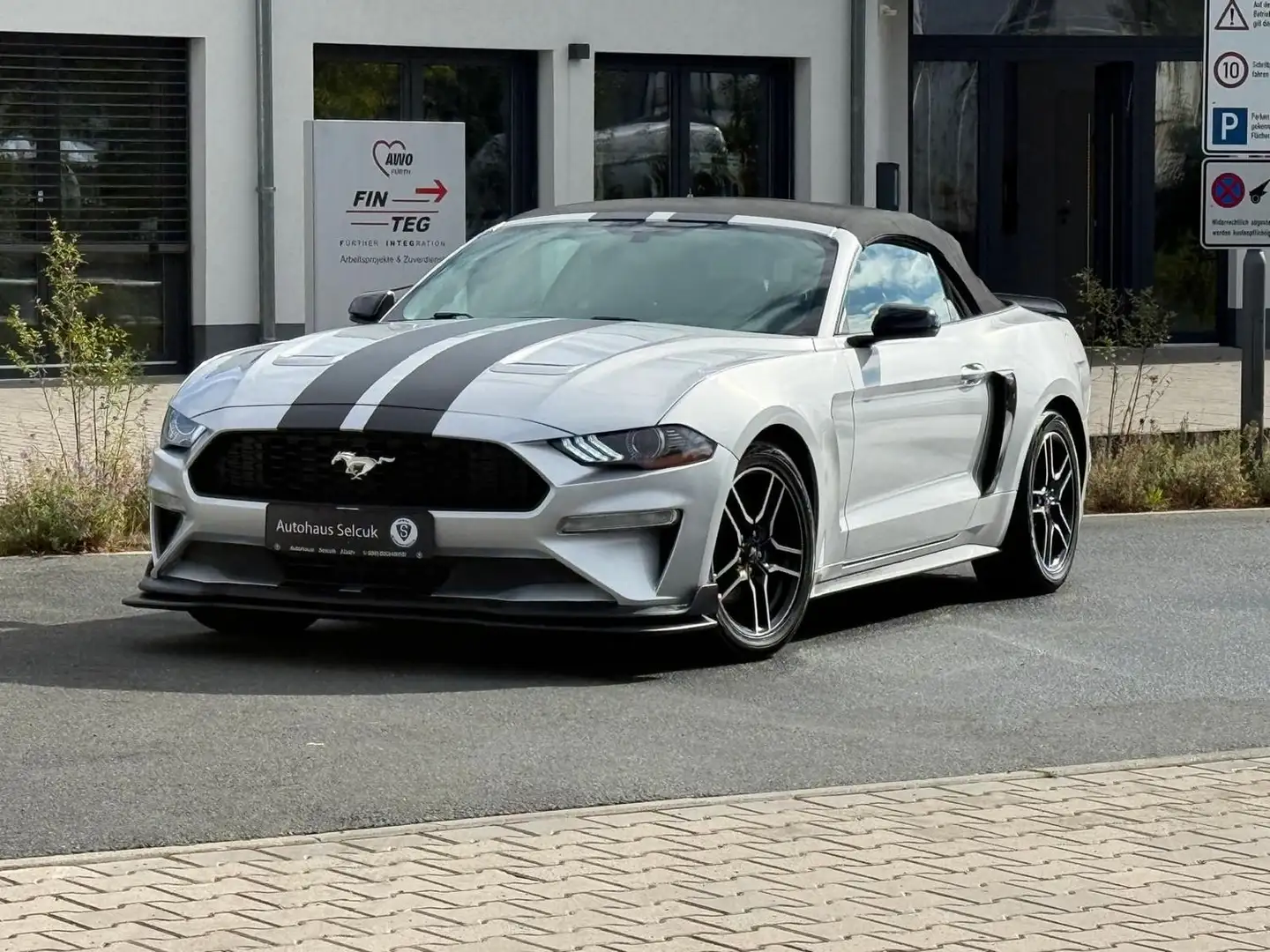 Ford Mustang Shelby GT Look Cabrio *SHZ*Leder*SBL*Kamera* Silber - 1