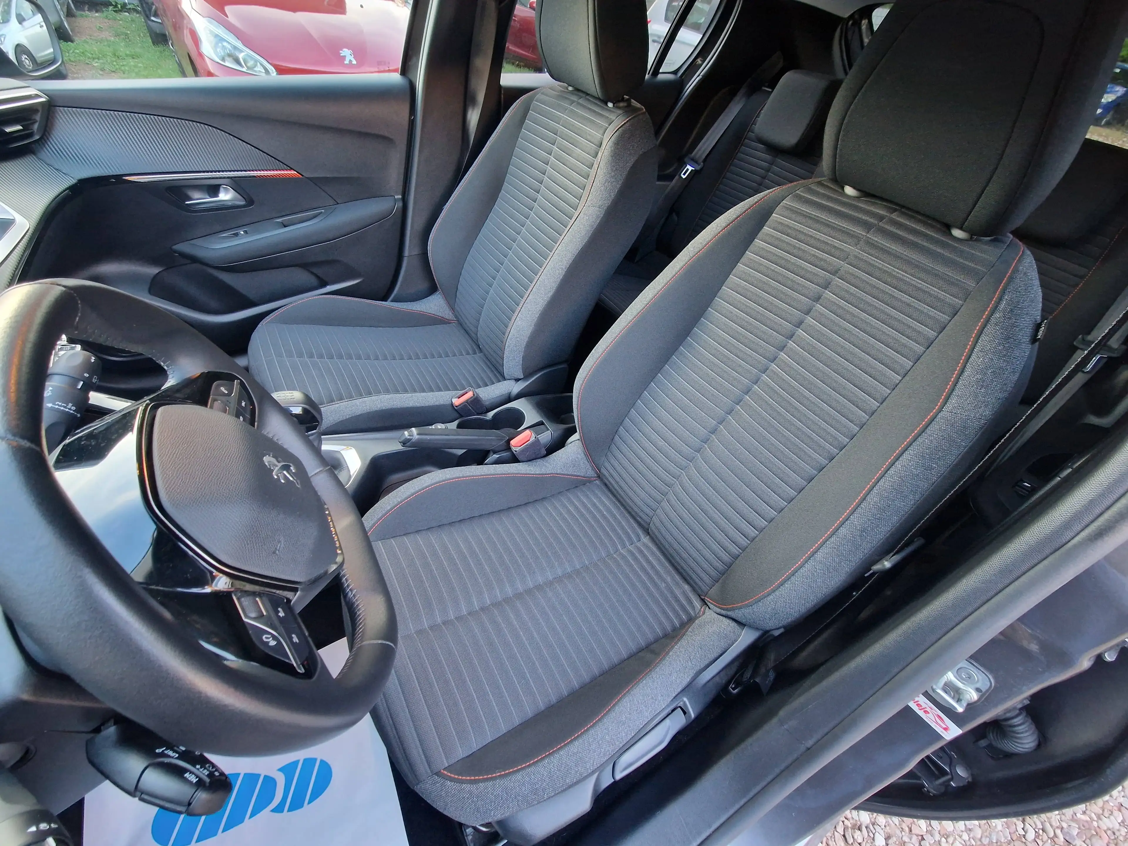 Peugeot 208 LED 33Tkm Kamer Sitzhzg Scheckh Alu Tempomat — photo 10