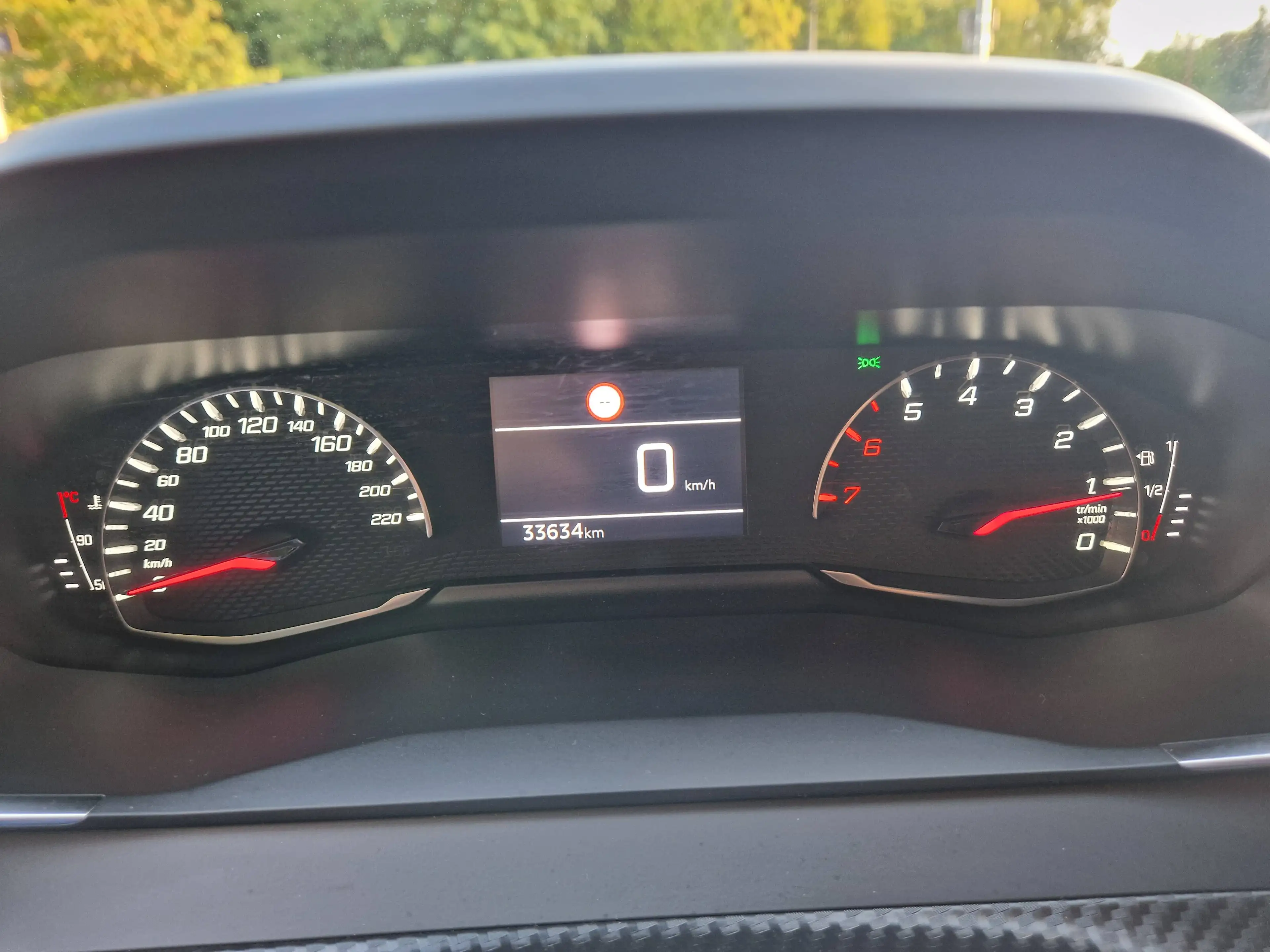 Peugeot 208 LED 33Tkm Kamer Sitzhzg Scheckh Alu Tempomat — photo 14