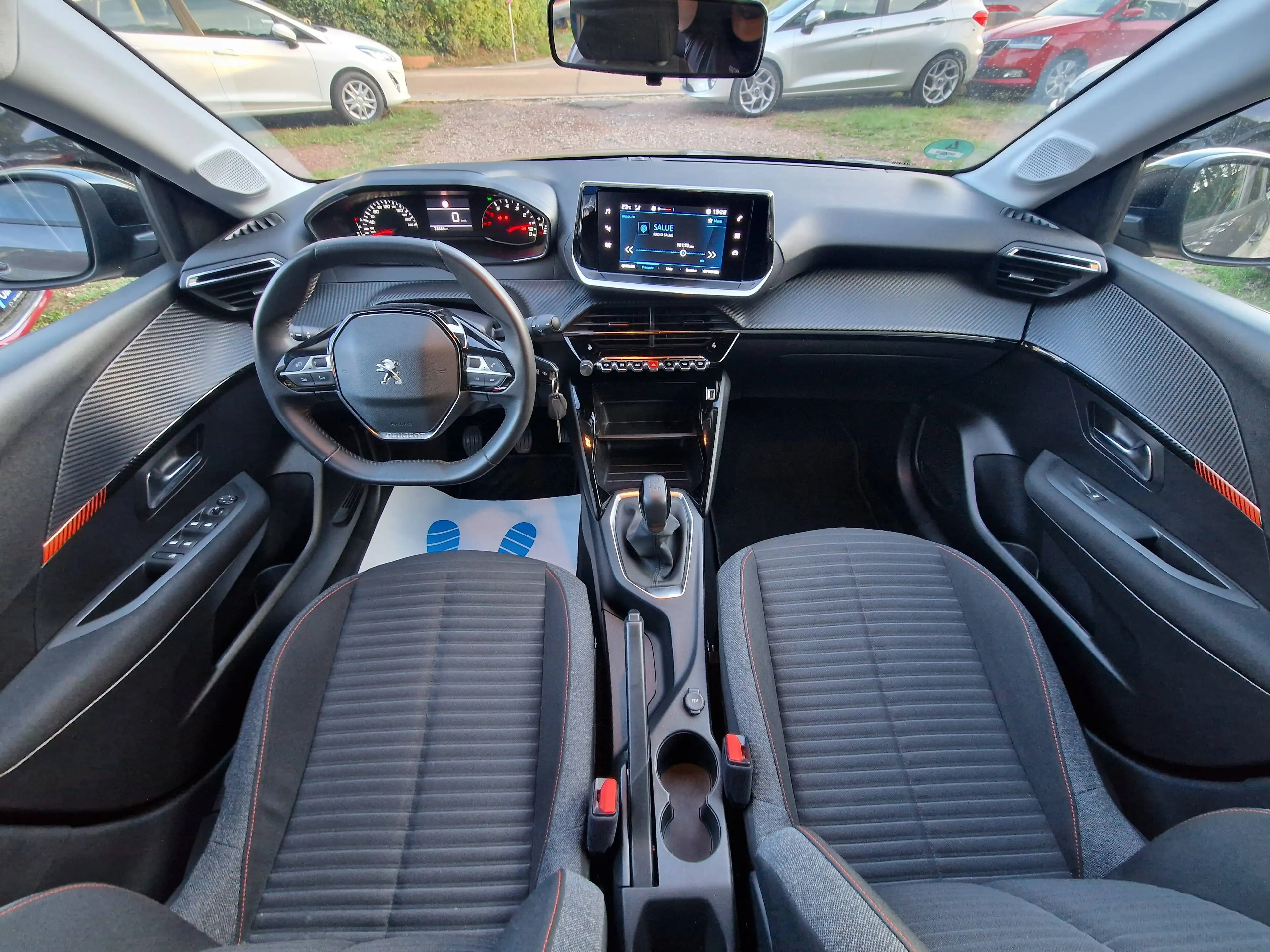 Peugeot 208 LED 33Tkm Kamer Sitzhzg Scheckh Alu Tempomat — photo 15