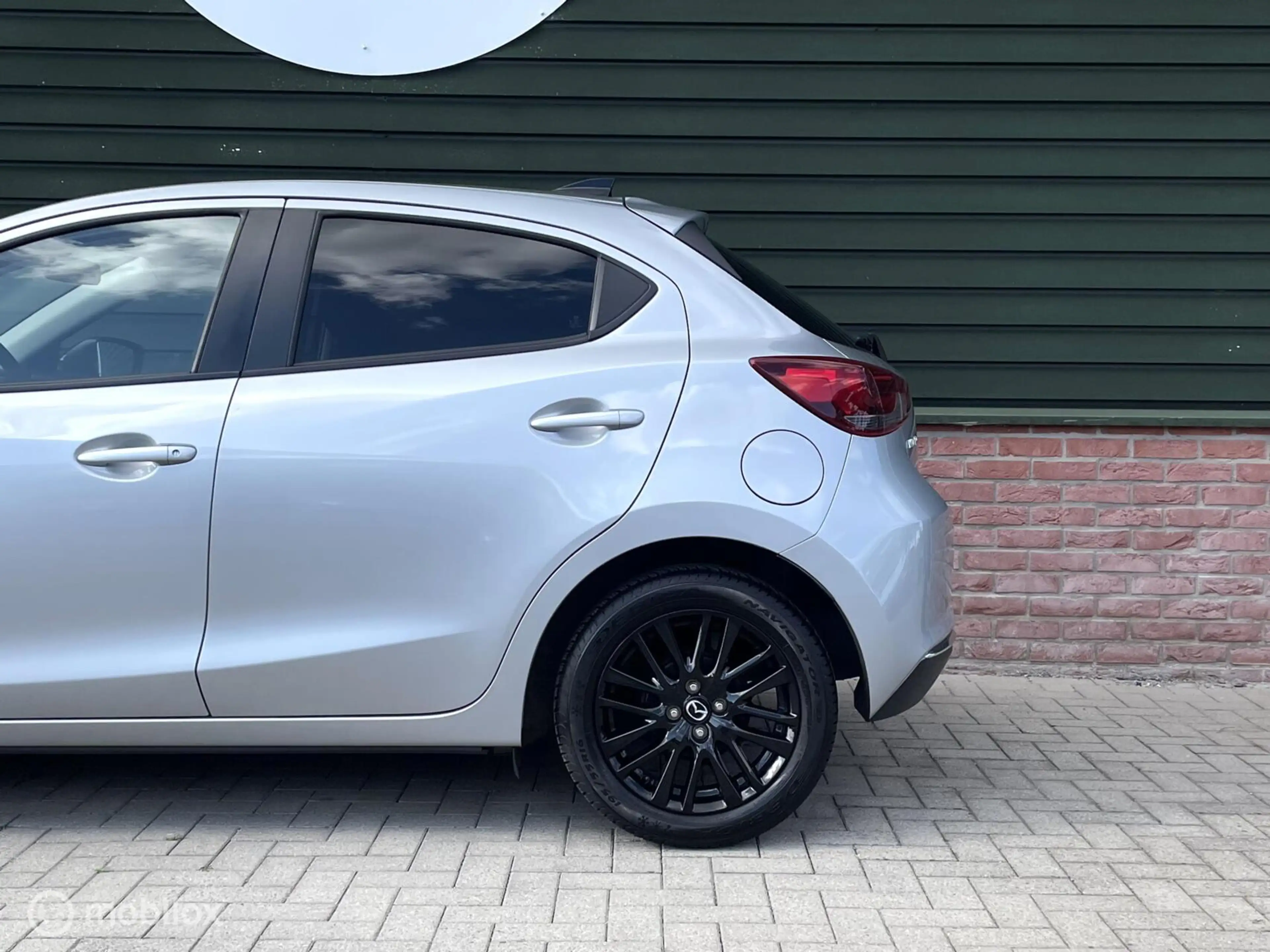 Mazda 2 1.5 Skyactiv-G Sportive / CARPLAY / CAMERA / KEURI — photo 37