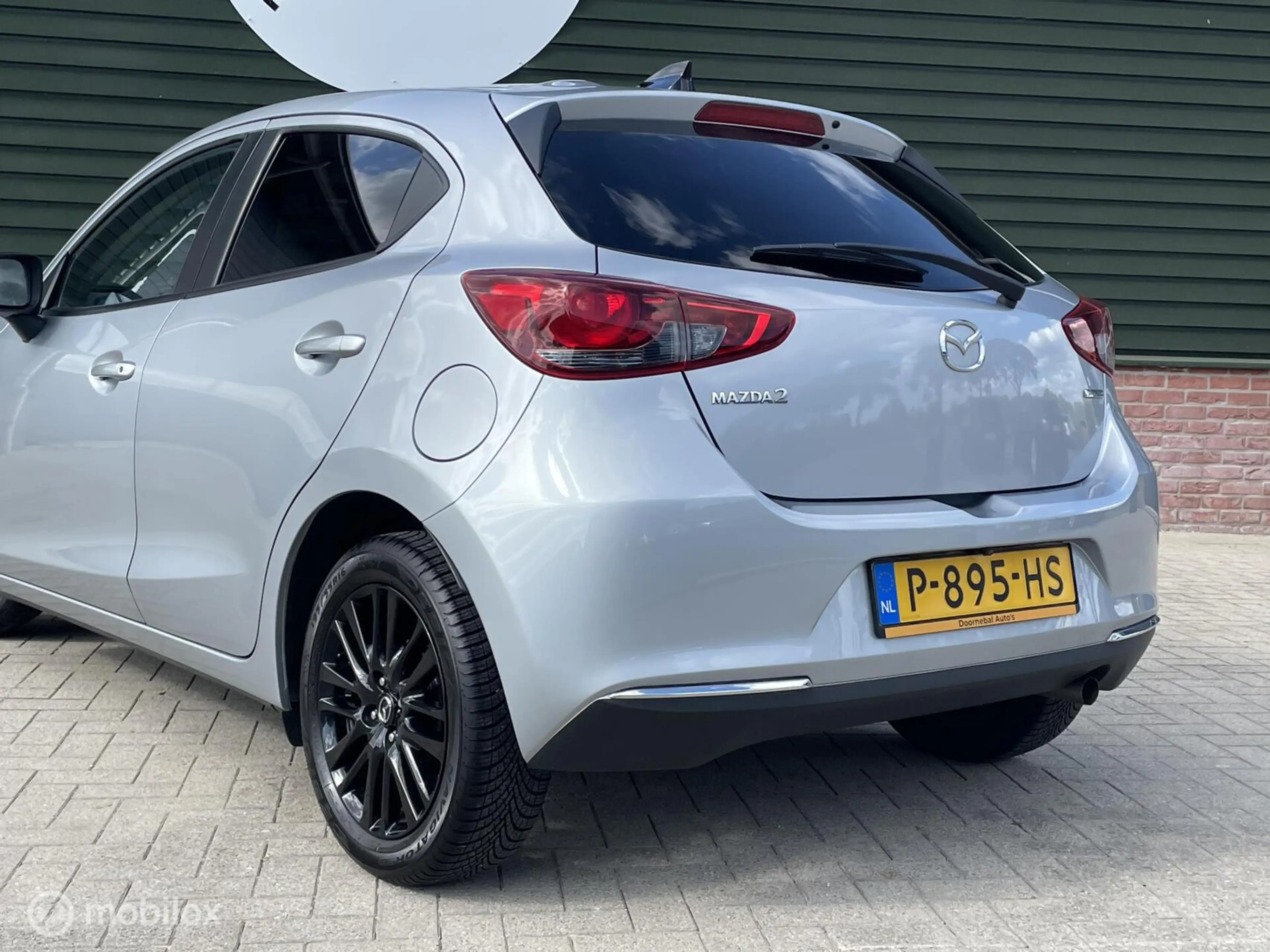 Mazda 2 1.5 Skyactiv-G Sportive / CARPLAY / CAMERA / KEURI — photo 45