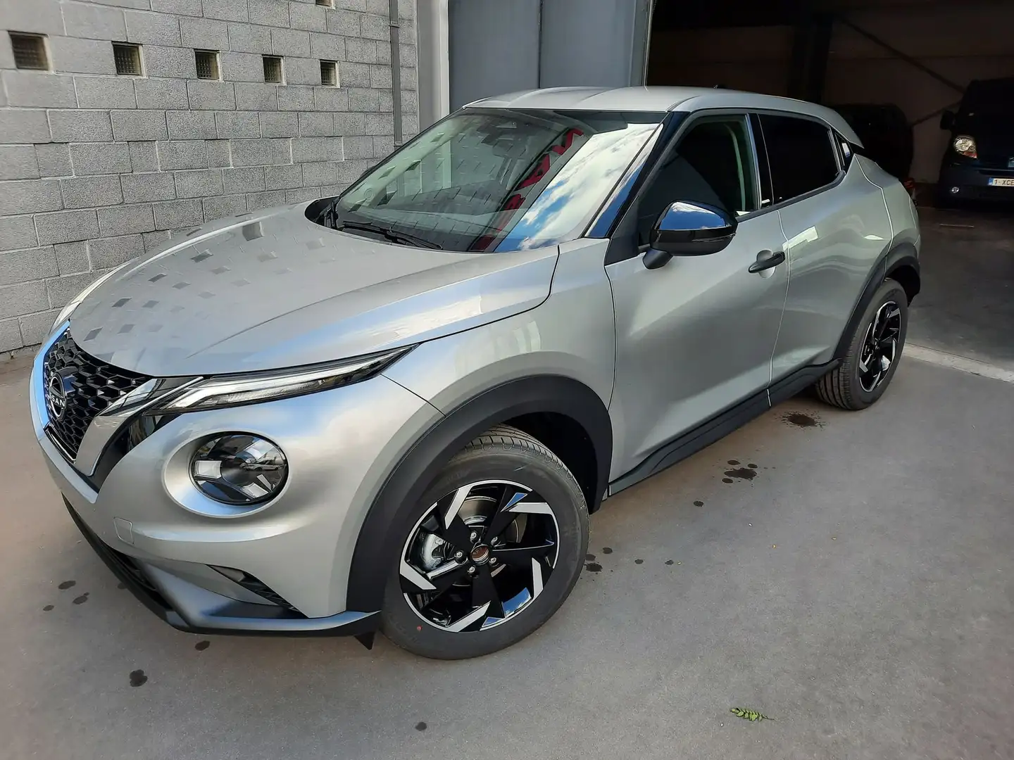 Nissan Juke DIG-T Acenta DCT - 1