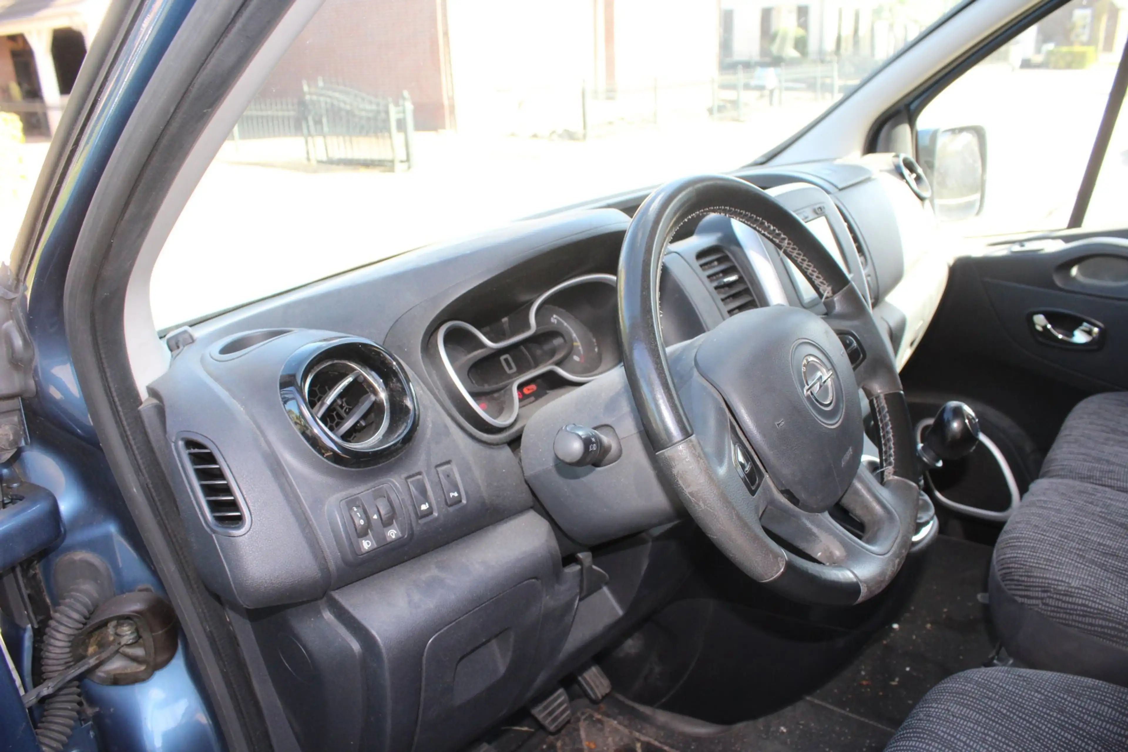 Opel Vivaro 1.6 CDTI L2H1 Sport EcoFlex — photo 10