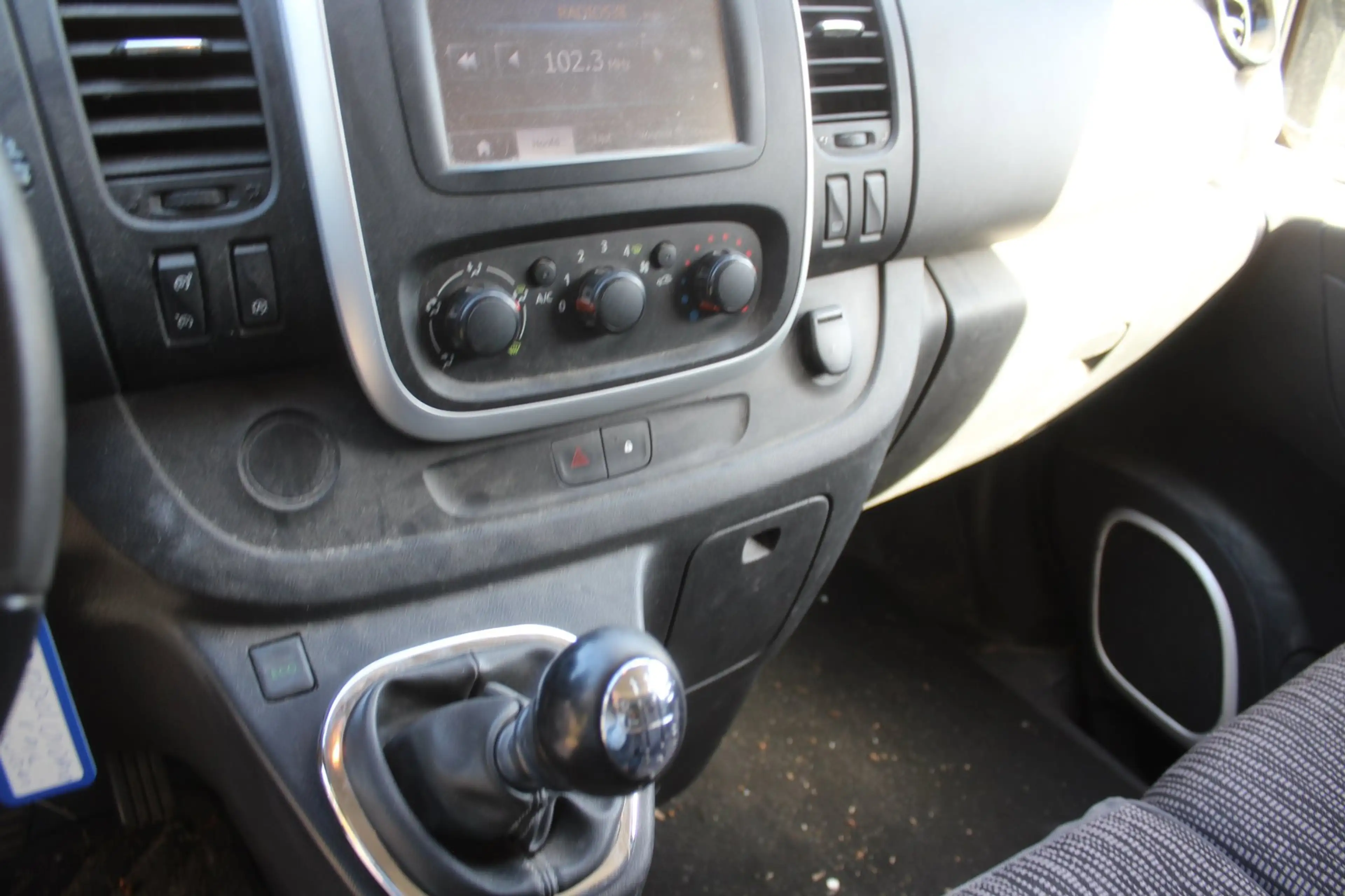Opel Vivaro 1.6 CDTI L2H1 Sport EcoFlex — photo 13