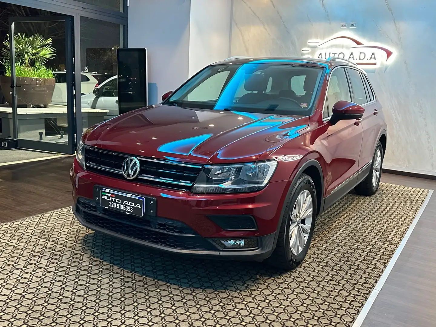 Volkswagen Tiguan Tiguan 1.6 TDI SCR Style BlueMotion Technology Rouge - 2